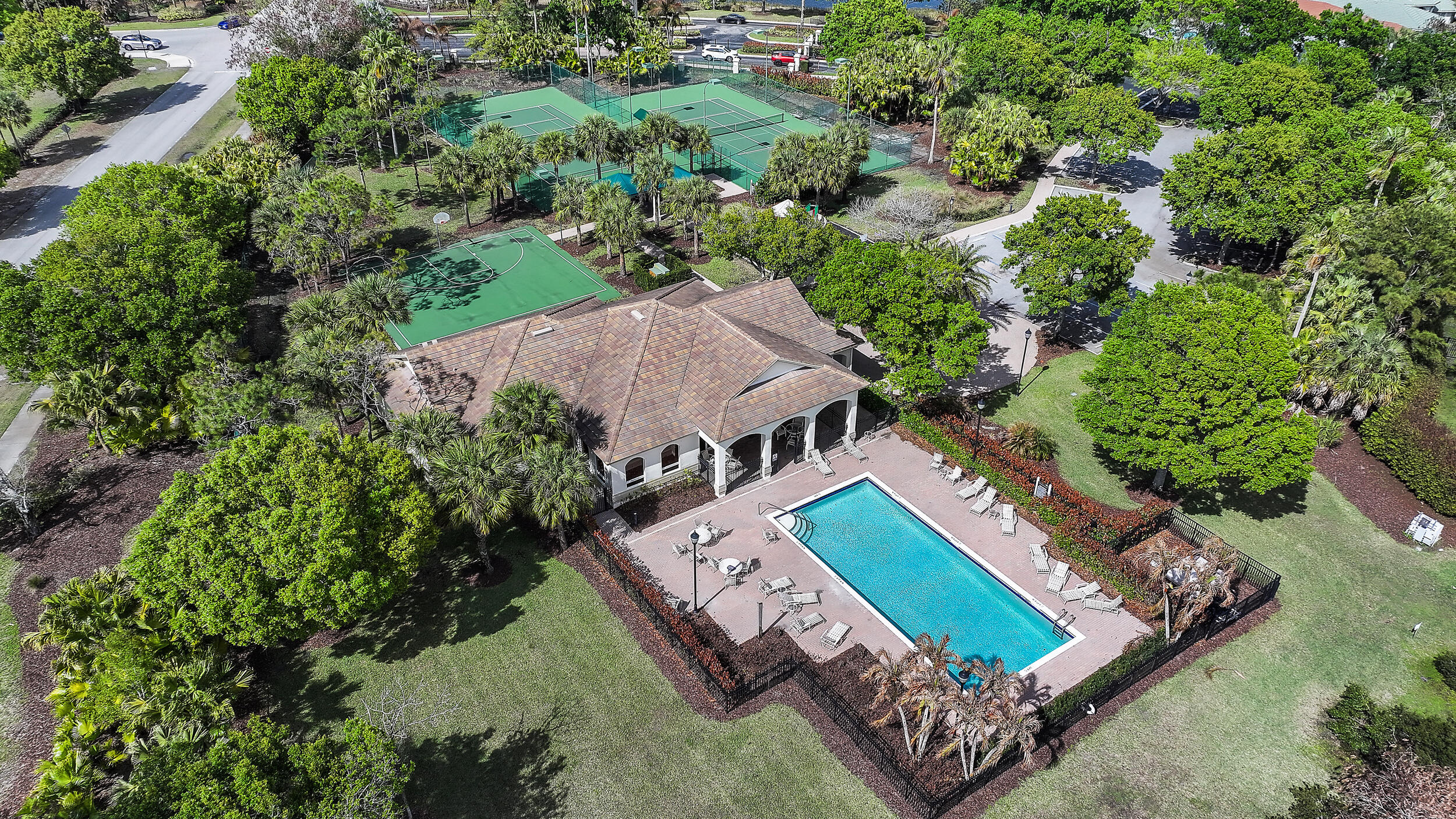 HAMMOCK CREEK - Residential