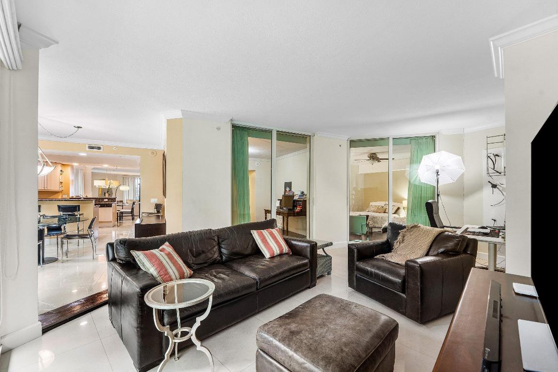 LAS OLAS GRAND CONDO - Residential