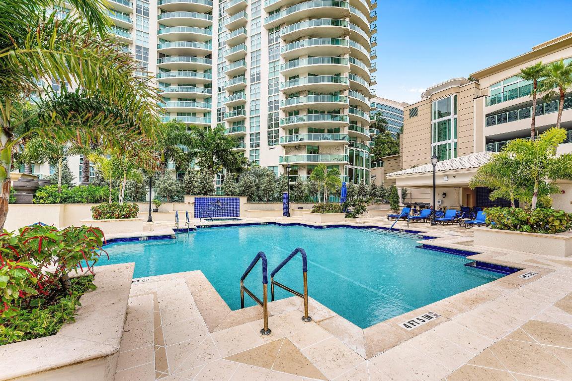 LAS OLAS GRAND CONDO - Residential