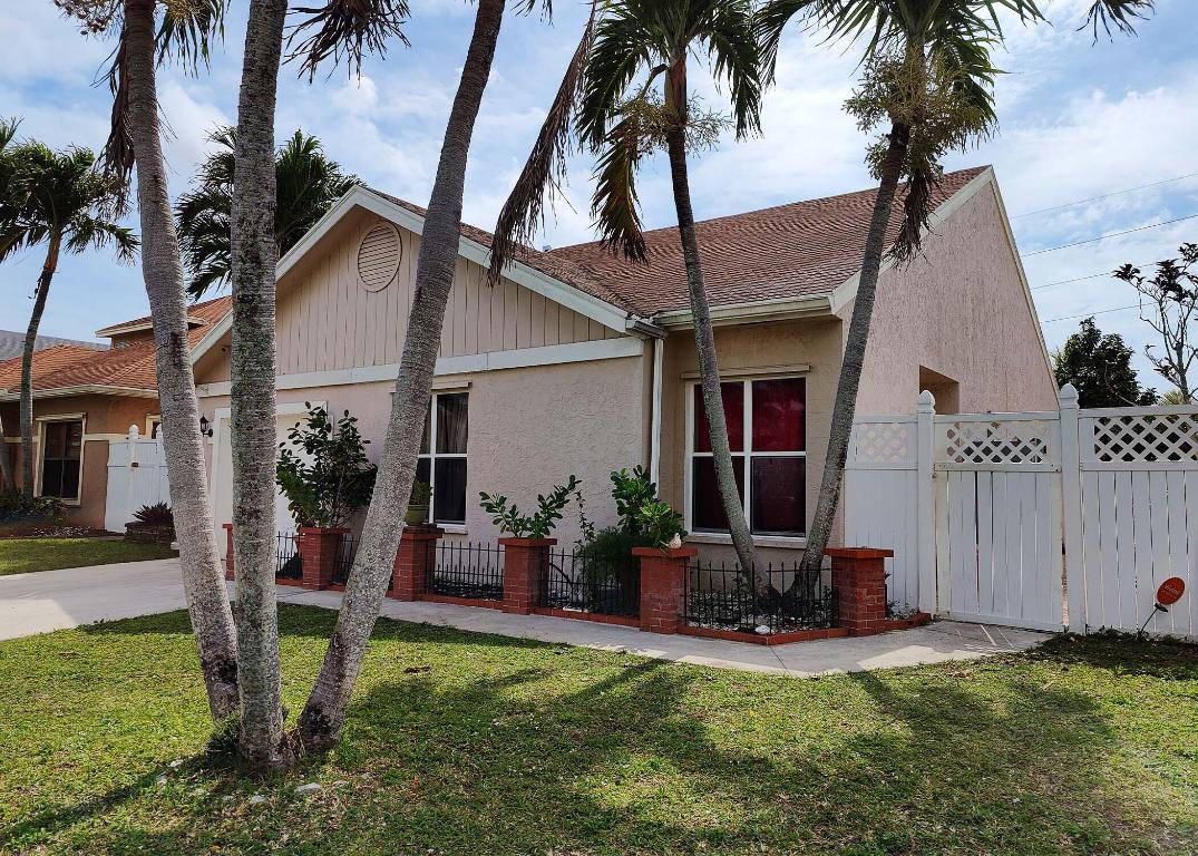 LAKES OF TARA UNIT 2 - Residential