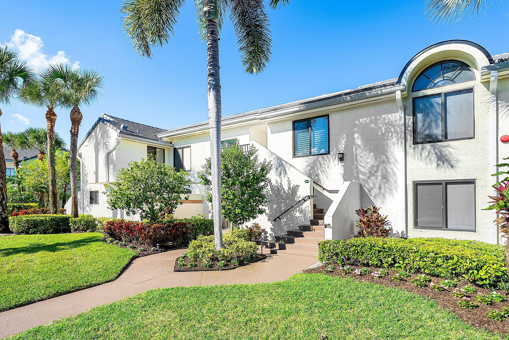 GLENEAGLES CONDO IV - Residential