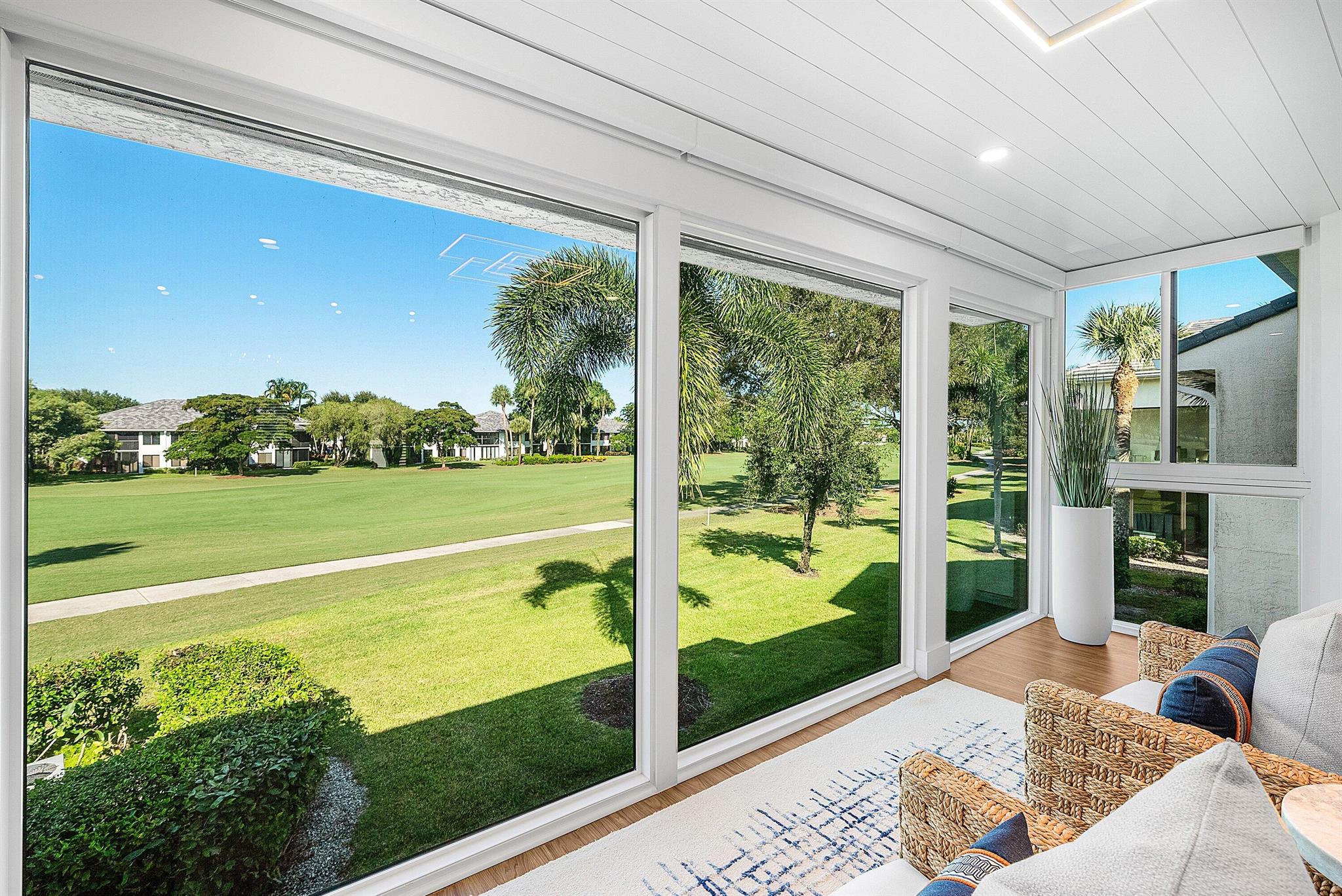 GLENEAGLES CONDO IV - Residential