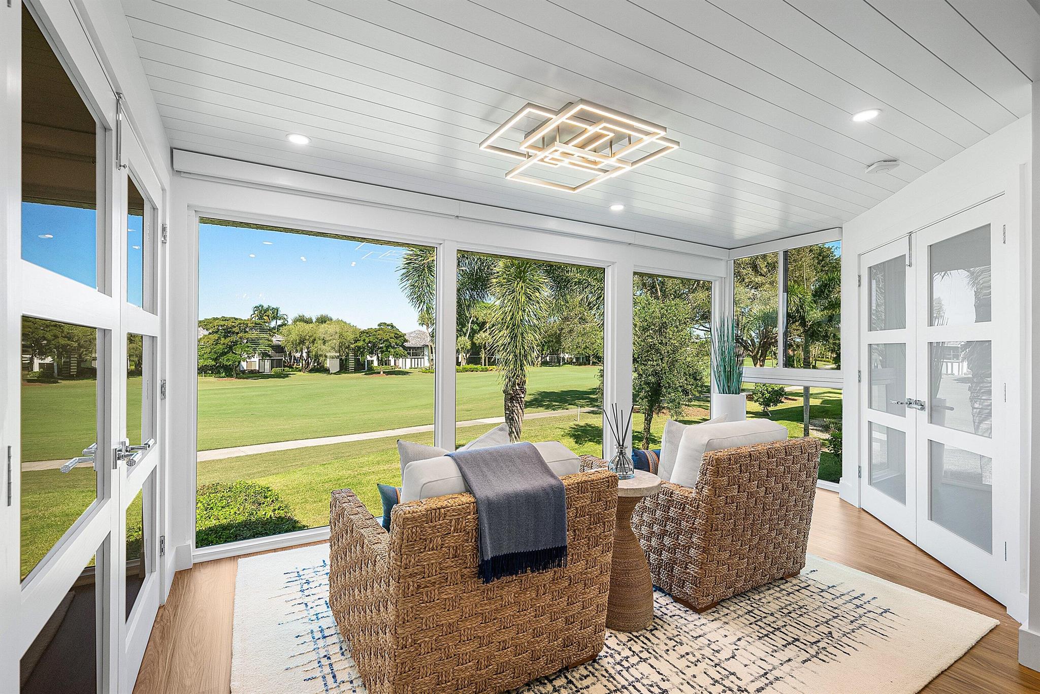 GLENEAGLES CONDO IV - Residential