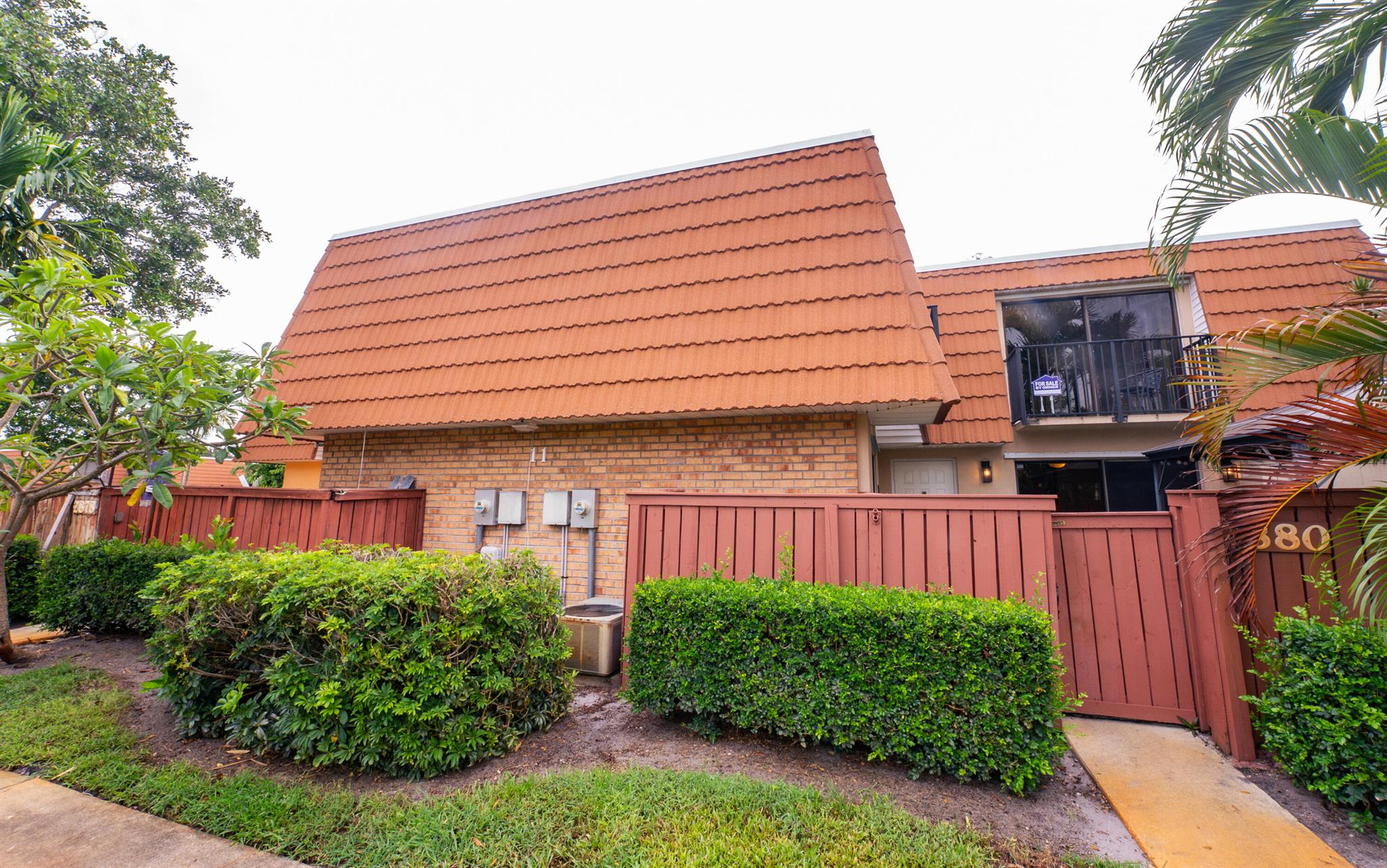 2880 Waterford Drive S 11