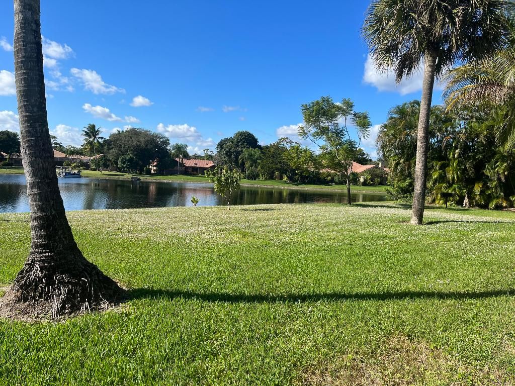 Photo of 7724 NW 47th Drive, Coral Springs, FL 33067 (MLS # R10976603)