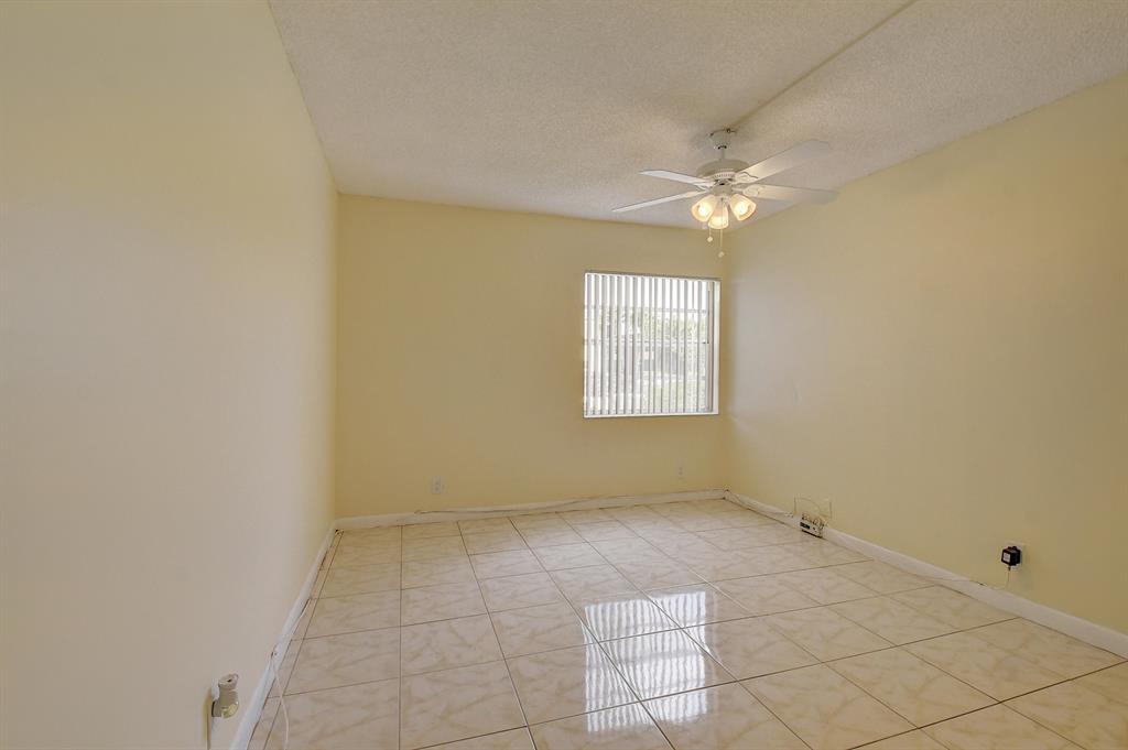 KINGS POINT BURGUNDY COND - Residential Lease