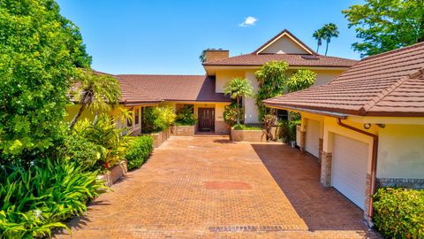 8541 Estate Drive West Palm Beach FL 33411