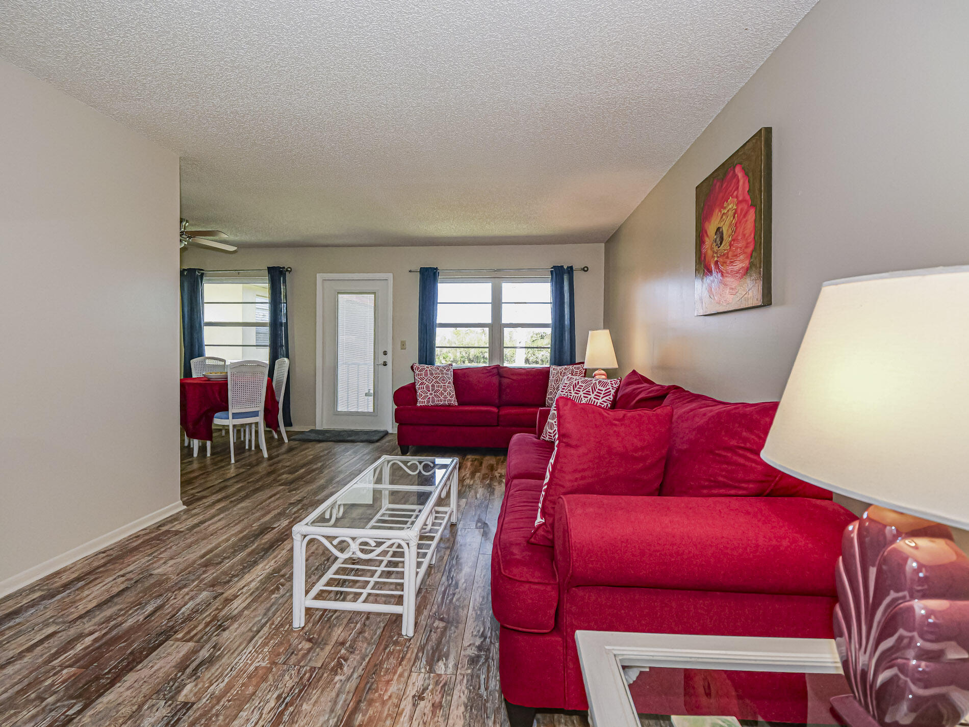 VISTA ROYALE PHASE IV BLDGS 83-111 - Residential Lease