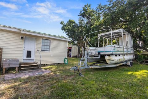 A home in Okeechobee