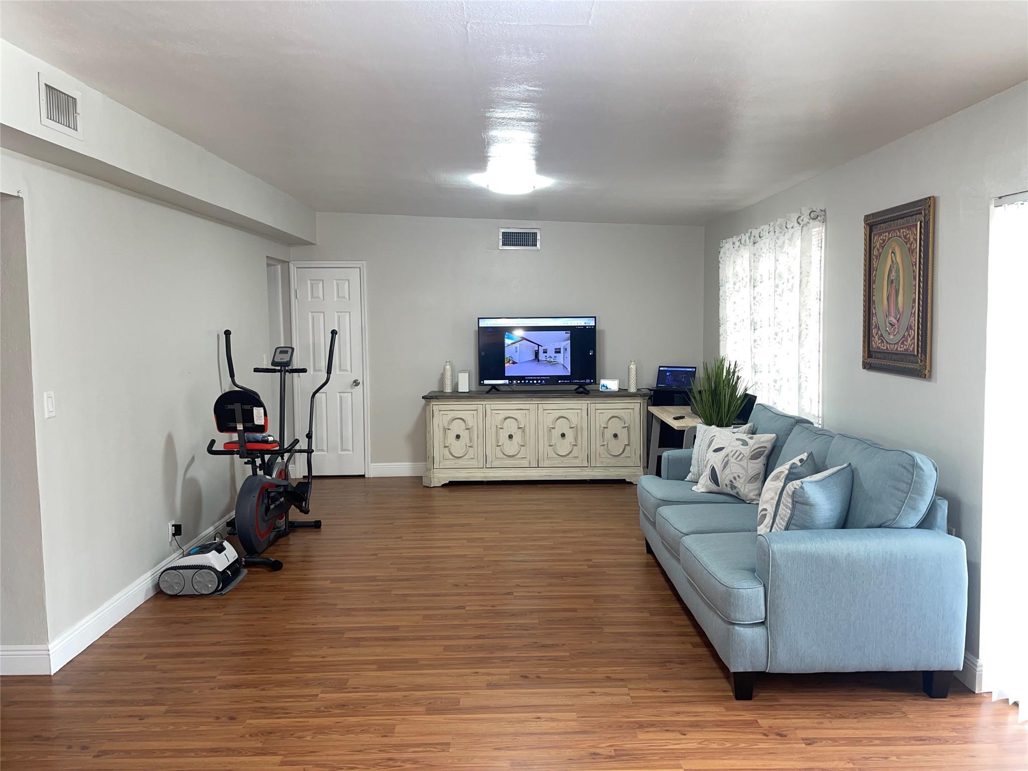 Ibec Neighborhood 1 45-42 - Residential