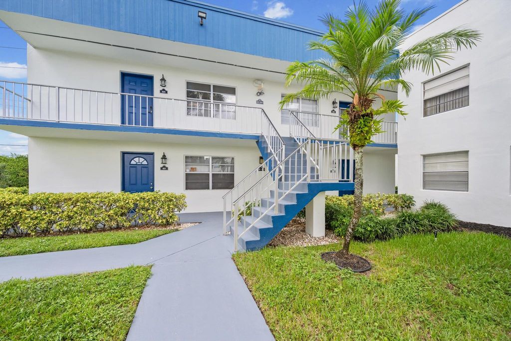 Photo of 507 Normandy K, Delray Beach, FL 33484 (MLS # R11145252)
