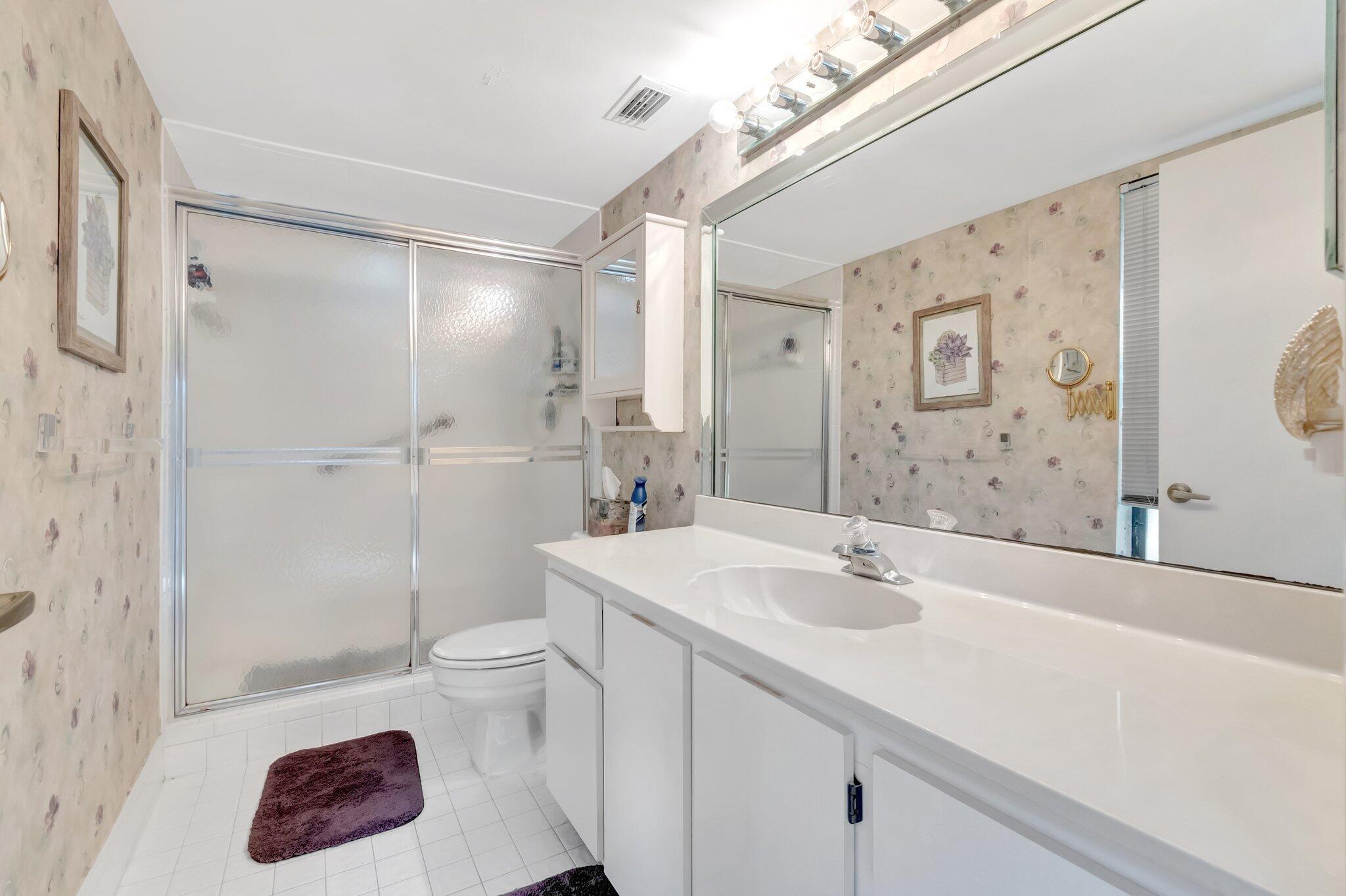 HUNTINGTON LAKES SEC FOUR CONDOS - Residential