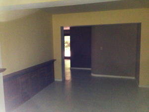 POR LA MAR - Residential Lease