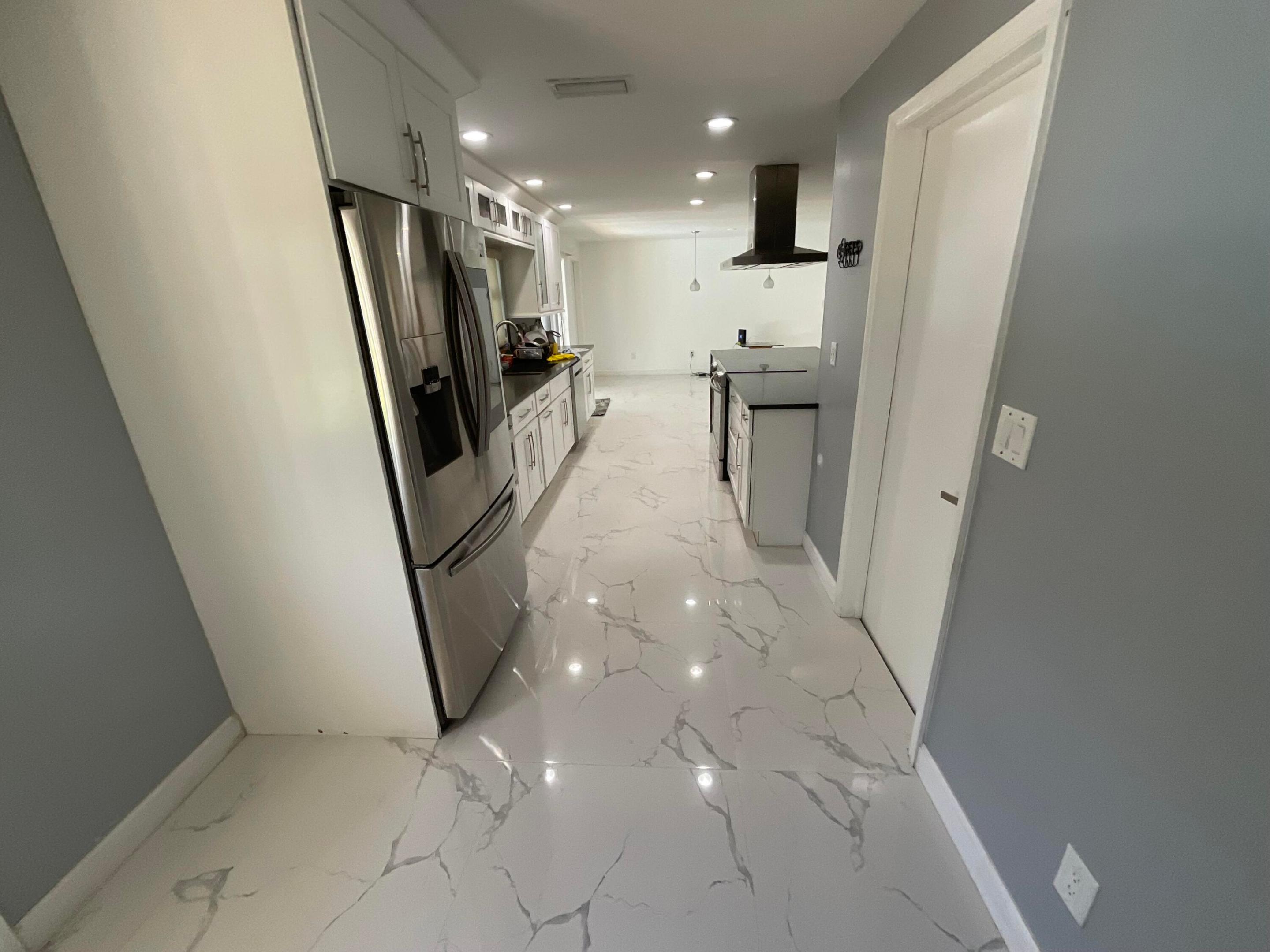 CORAL SPRINGS VILLAGE GREEN - Residential