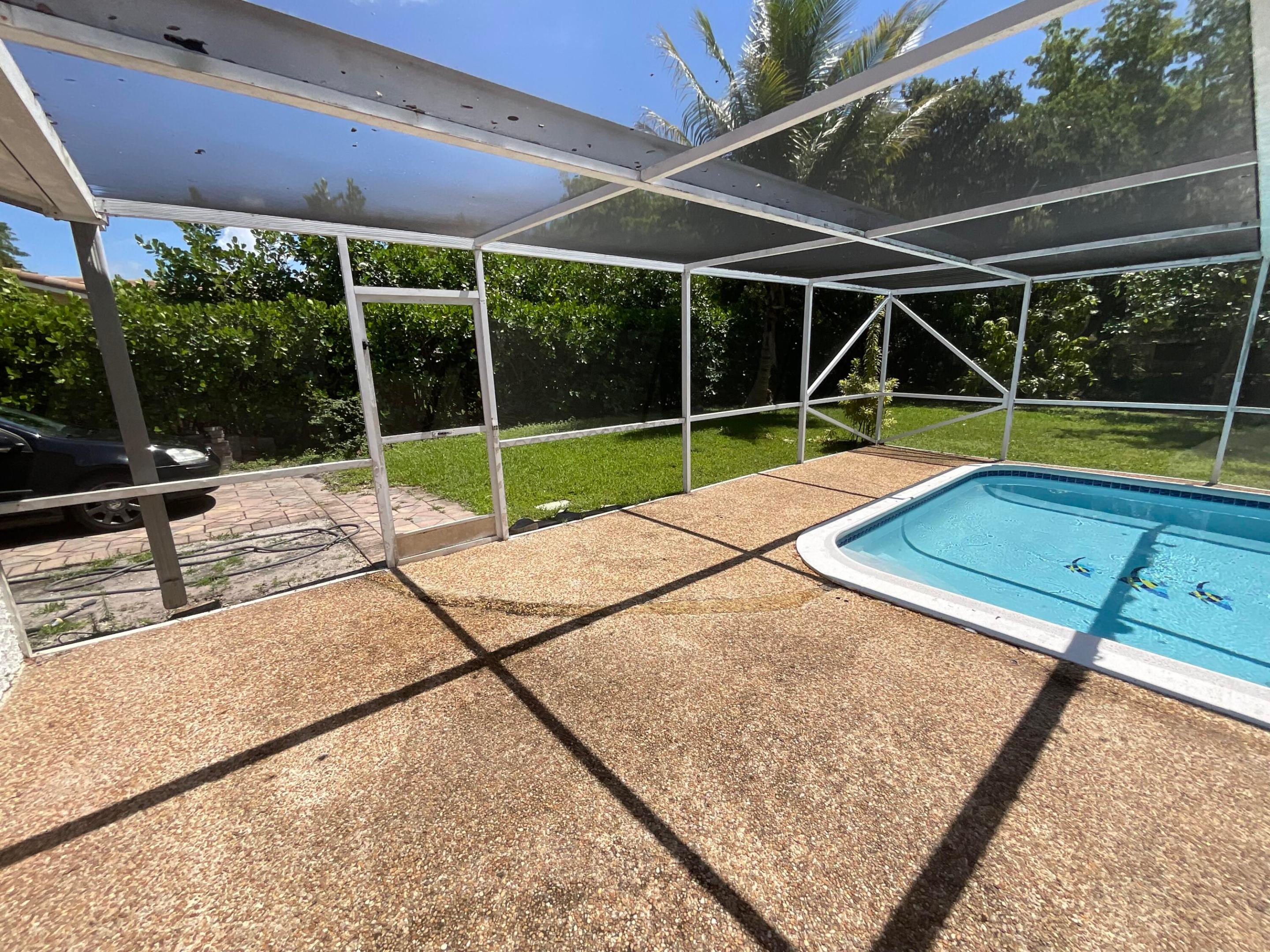 CORAL SPRINGS VILLAGE GREEN - Residential