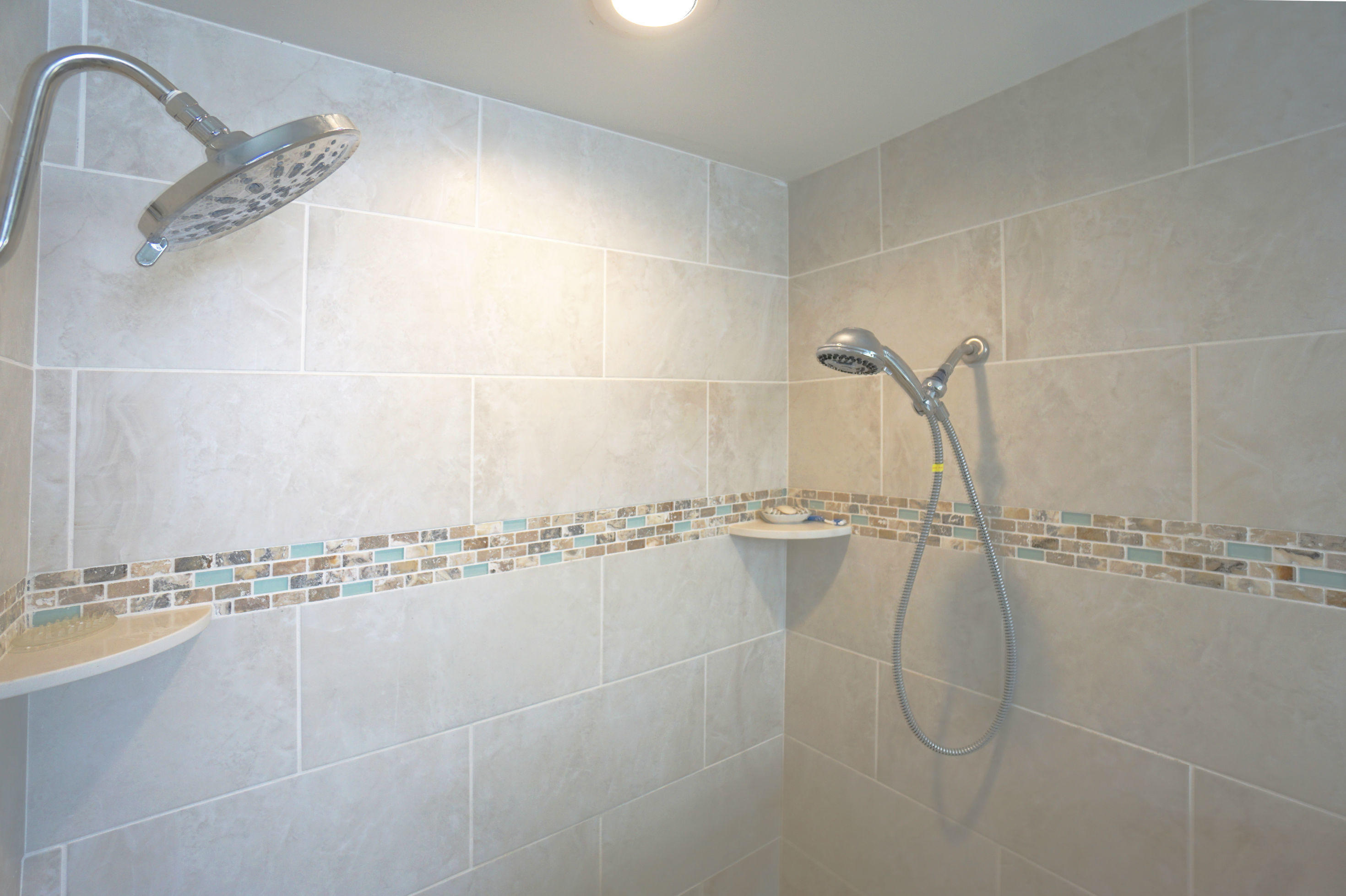 Hidden Lakes At Northtree - Residential