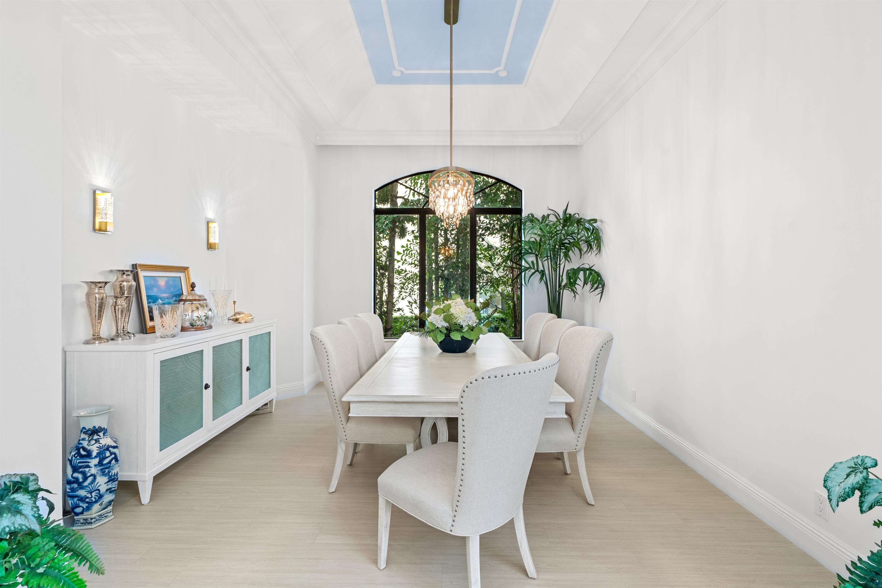 17894 Monte Vista Drive