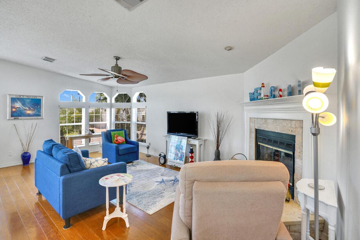 Jupiter River Park - Residential