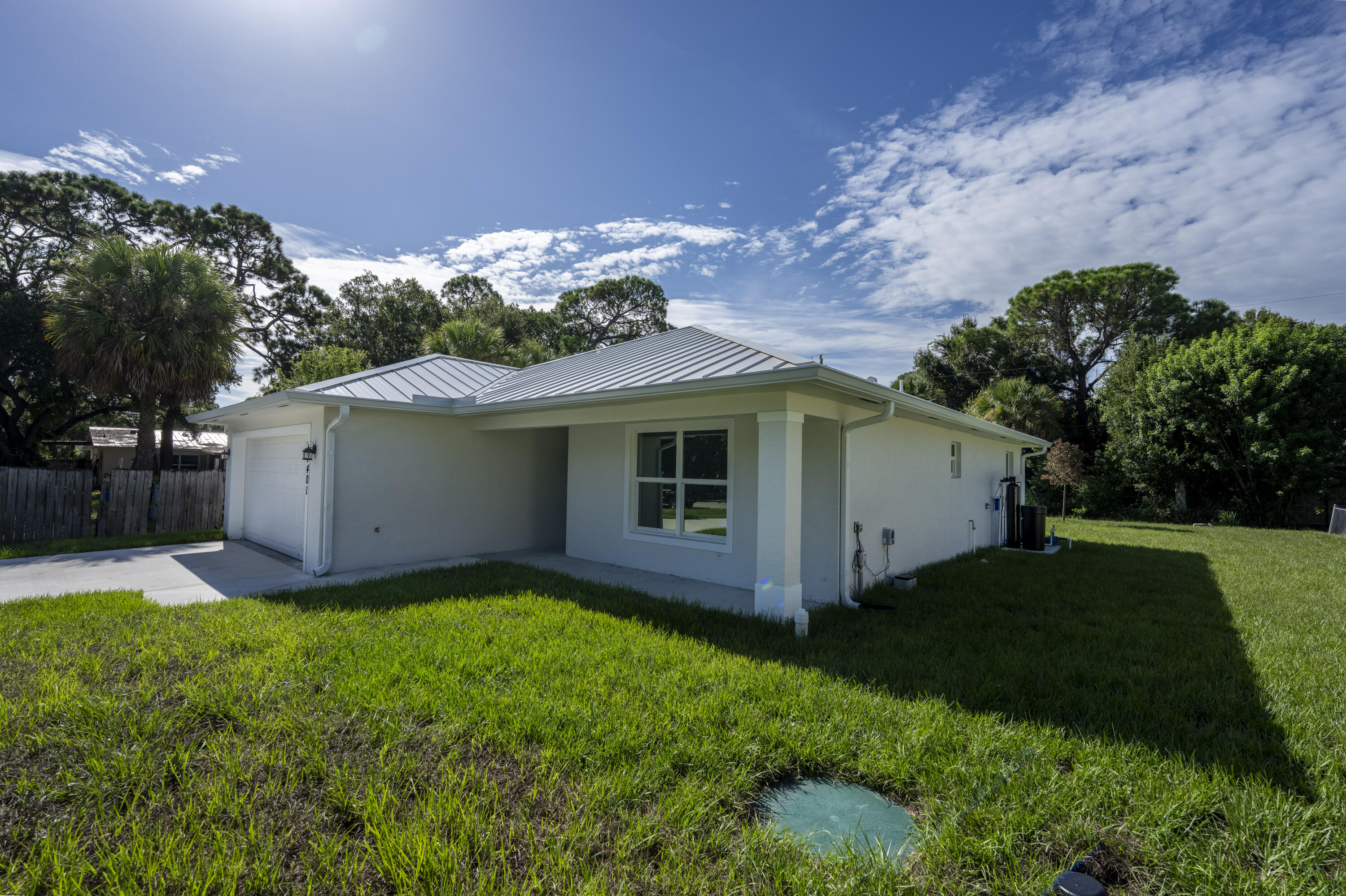 LAKEWOOD PARK UNIT 1 - Residential Lease