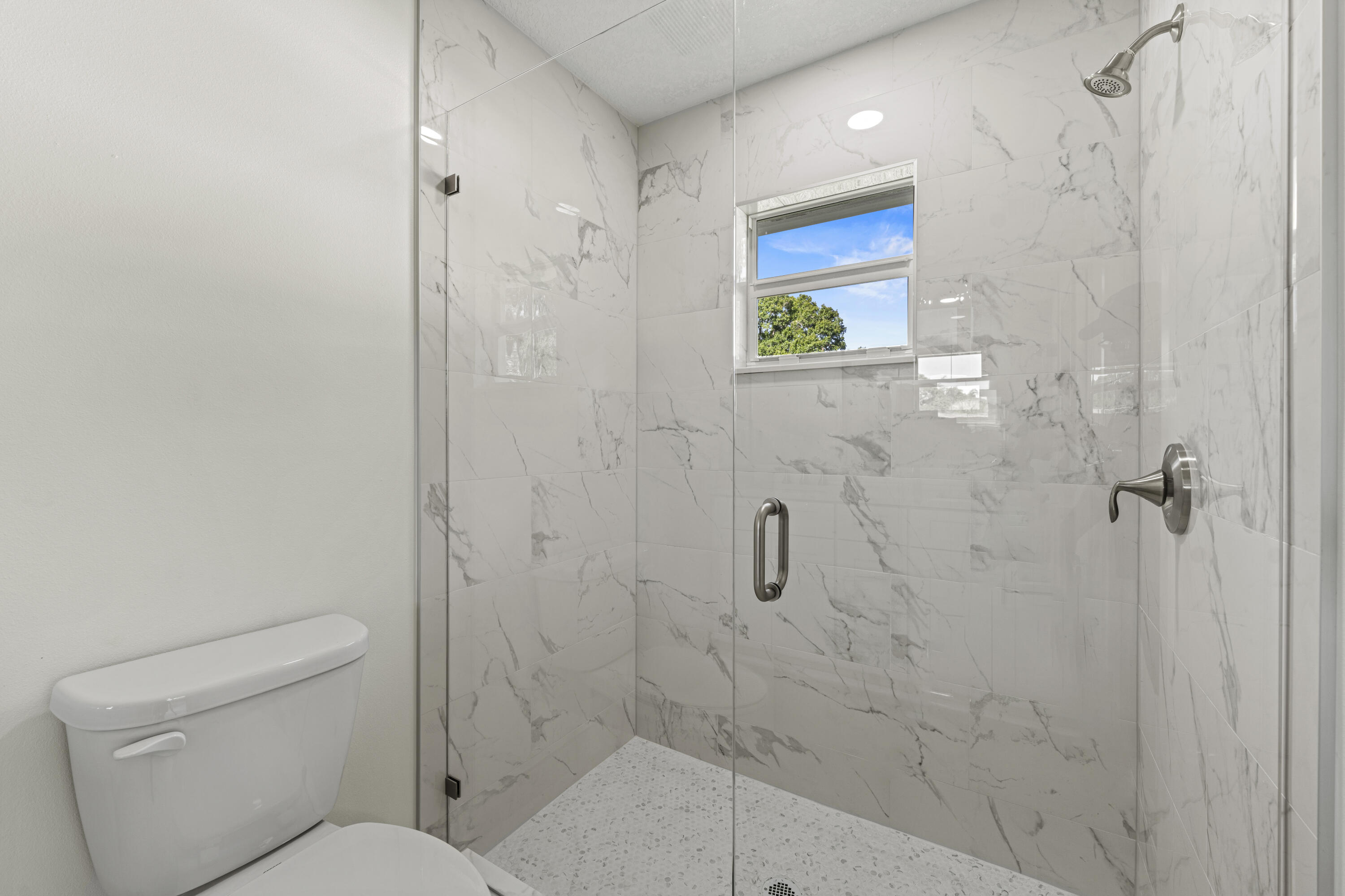 LAKEWOOD PARK UNIT 1 - Residential Lease