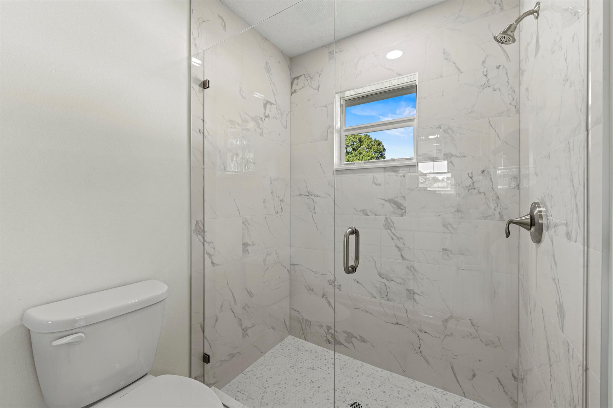 LAKEWOOD PARK UNIT 1 - Residential Lease