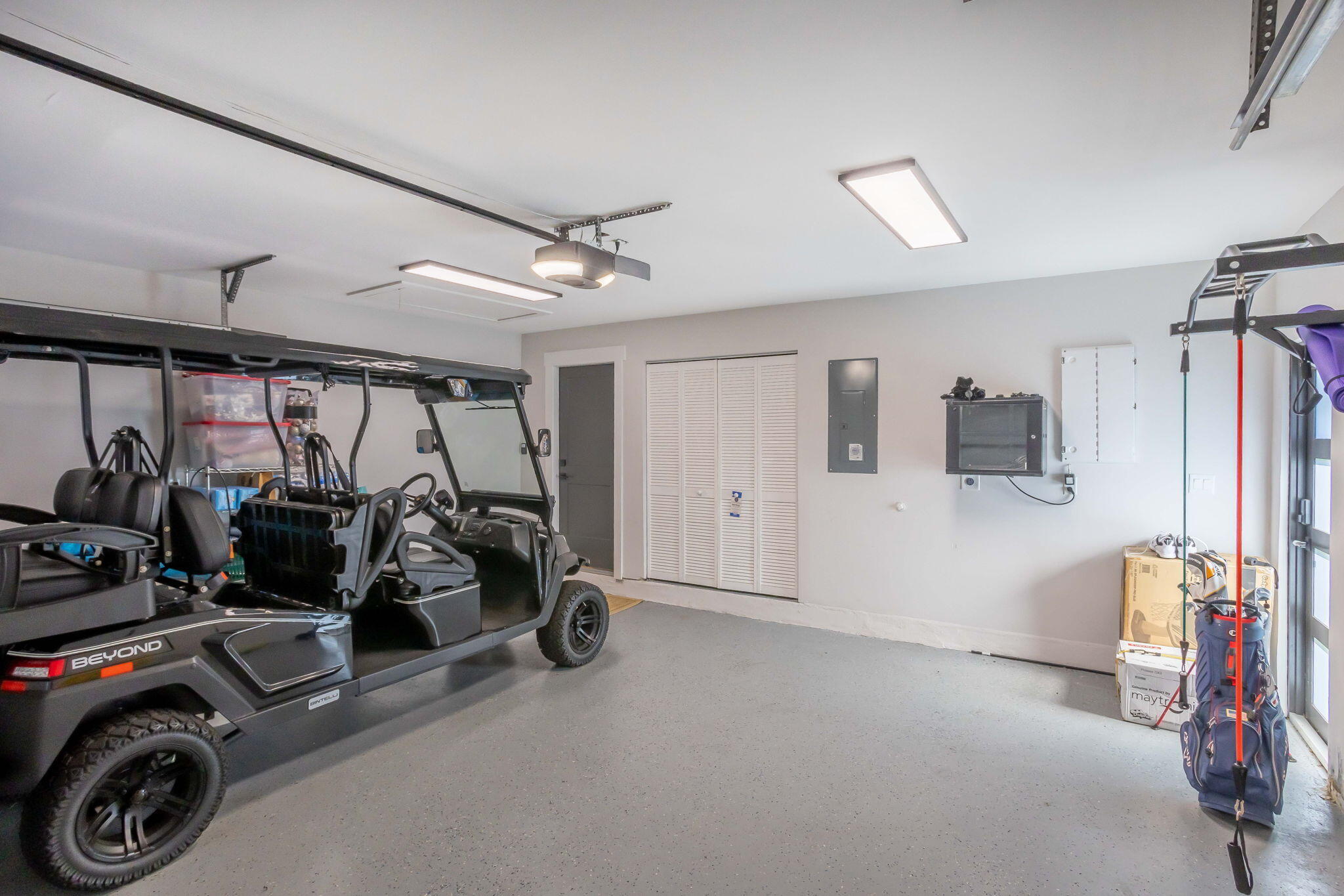 RIDGEWOOD ESTATES - Residential