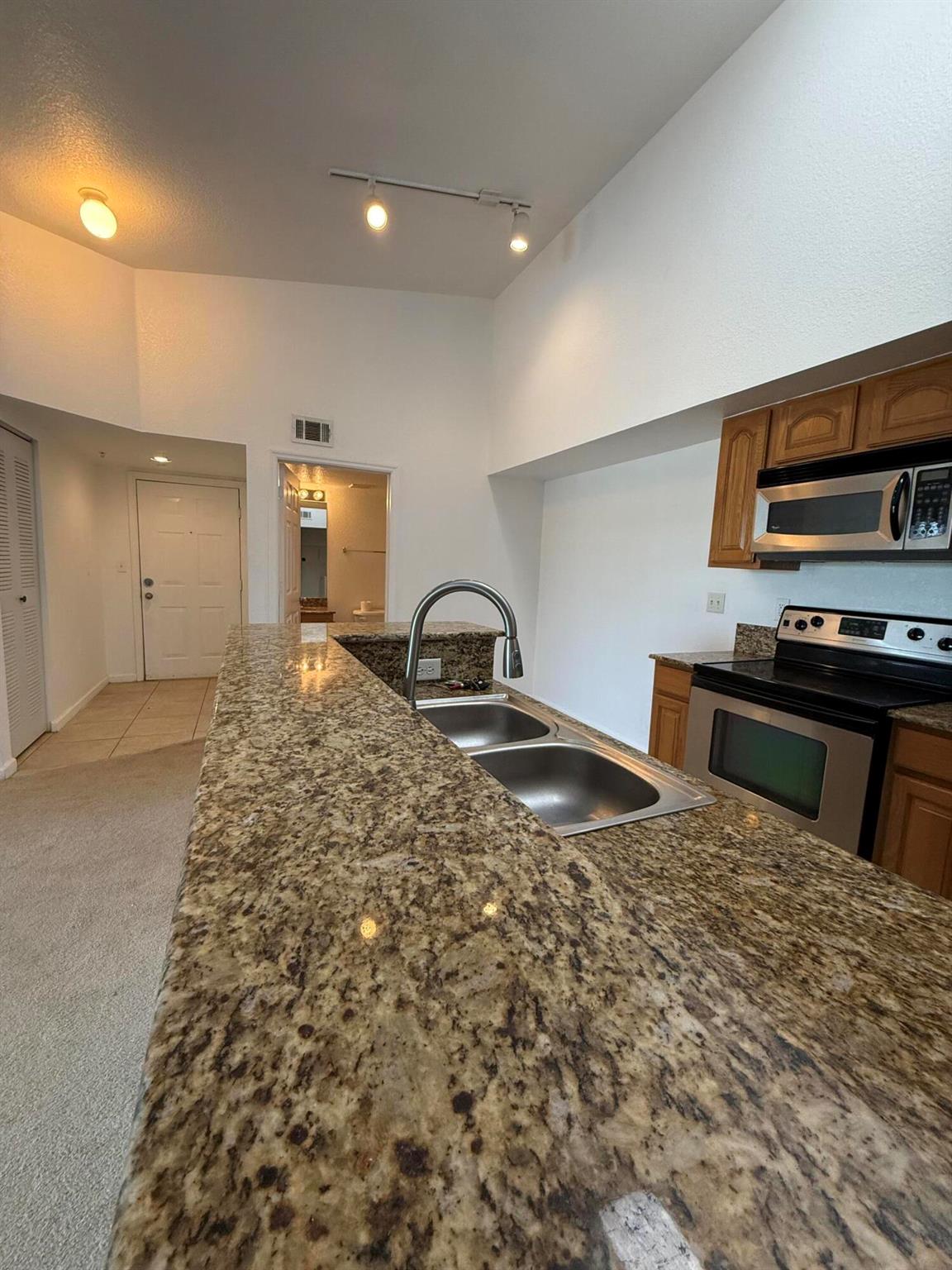 THE CLUB AT ST LUCIE WEST - Residential Lease