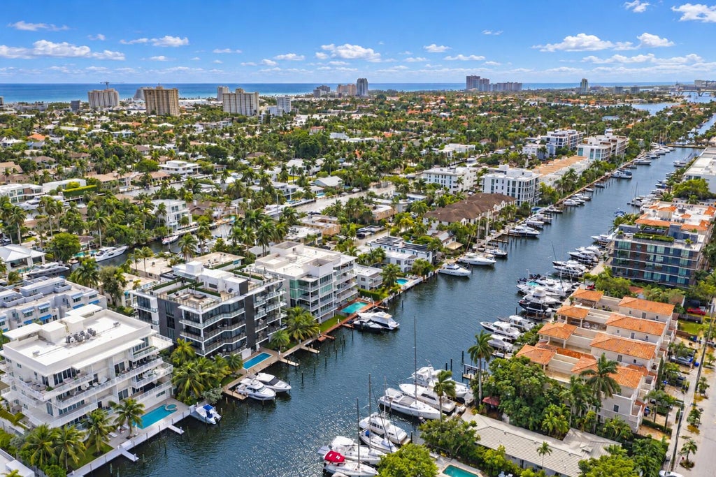 Photo of 141 ISLE OF VENICE Drive #4-N, Fort Lauderdale, FL 33301 (MLS # B26094219)