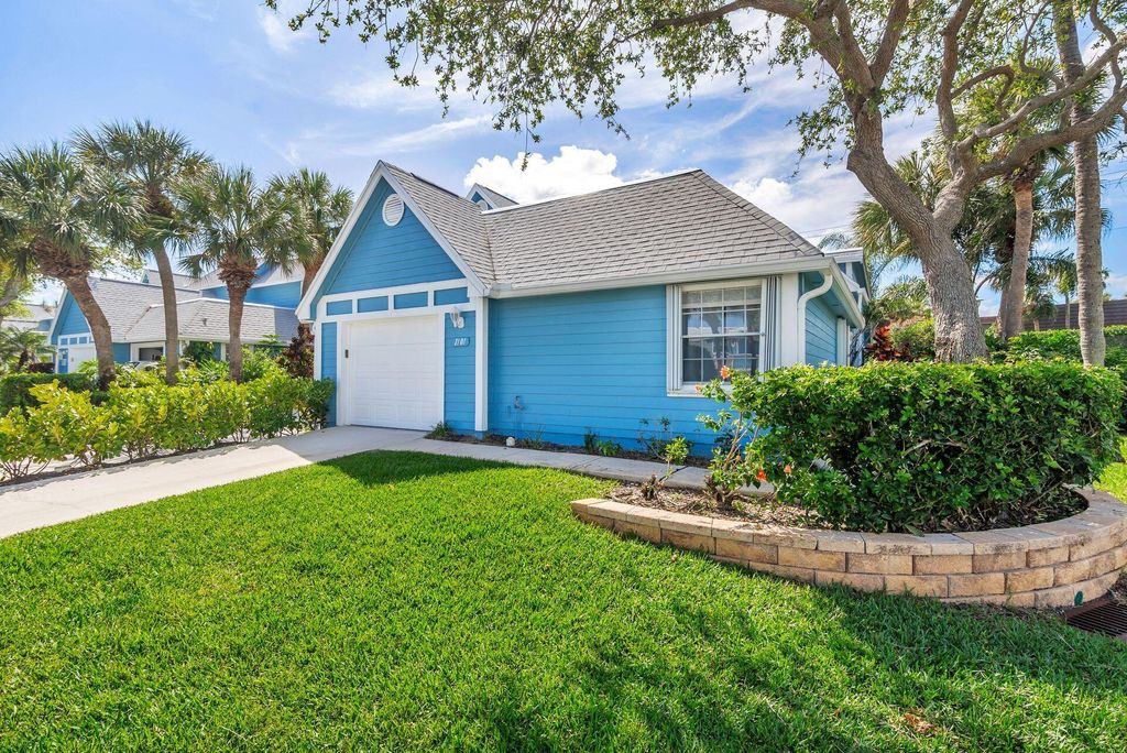 Photo of 1101 Ocean Dunes Circle, Jupiter, FL 33477 (MLS # R10971441)