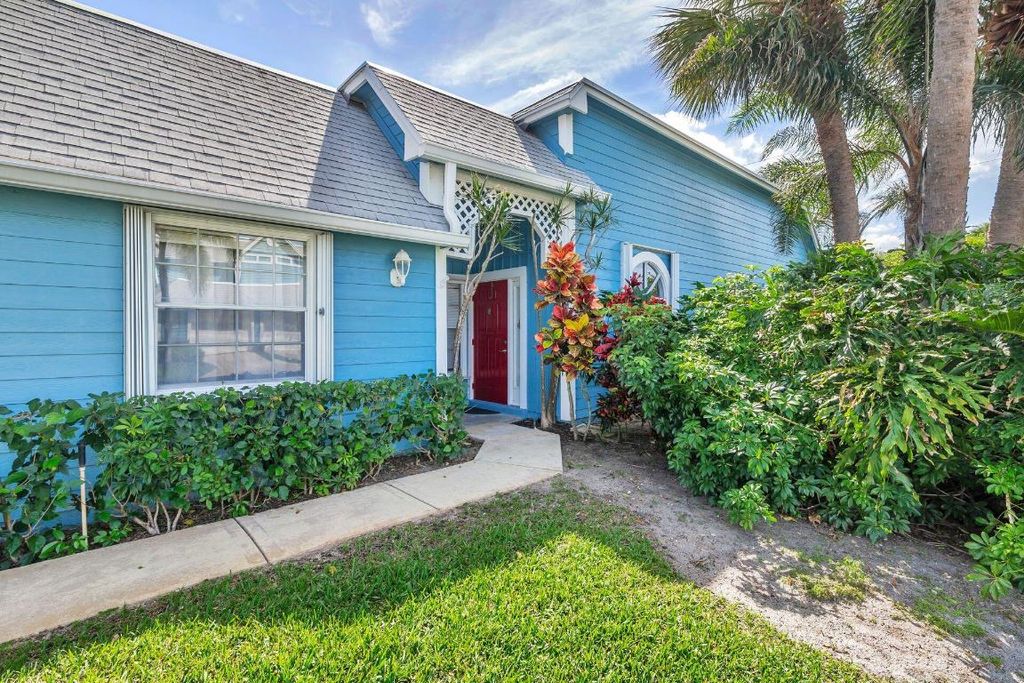 Photo of 1101 Ocean Dunes Circle, Jupiter, FL 33477 (MLS # R10971441)