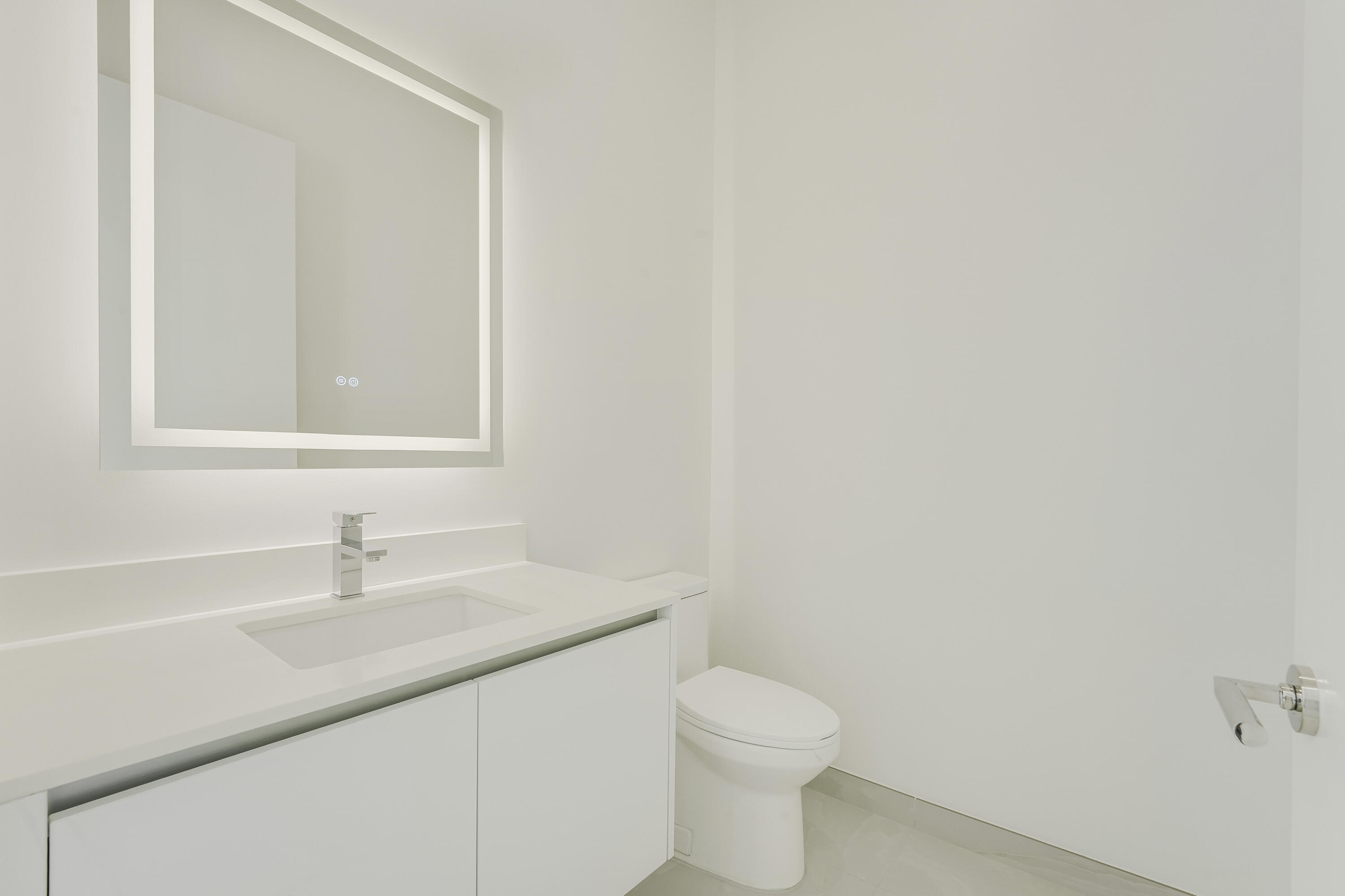 NAUTILUS 220 CONDO - Residential Lease