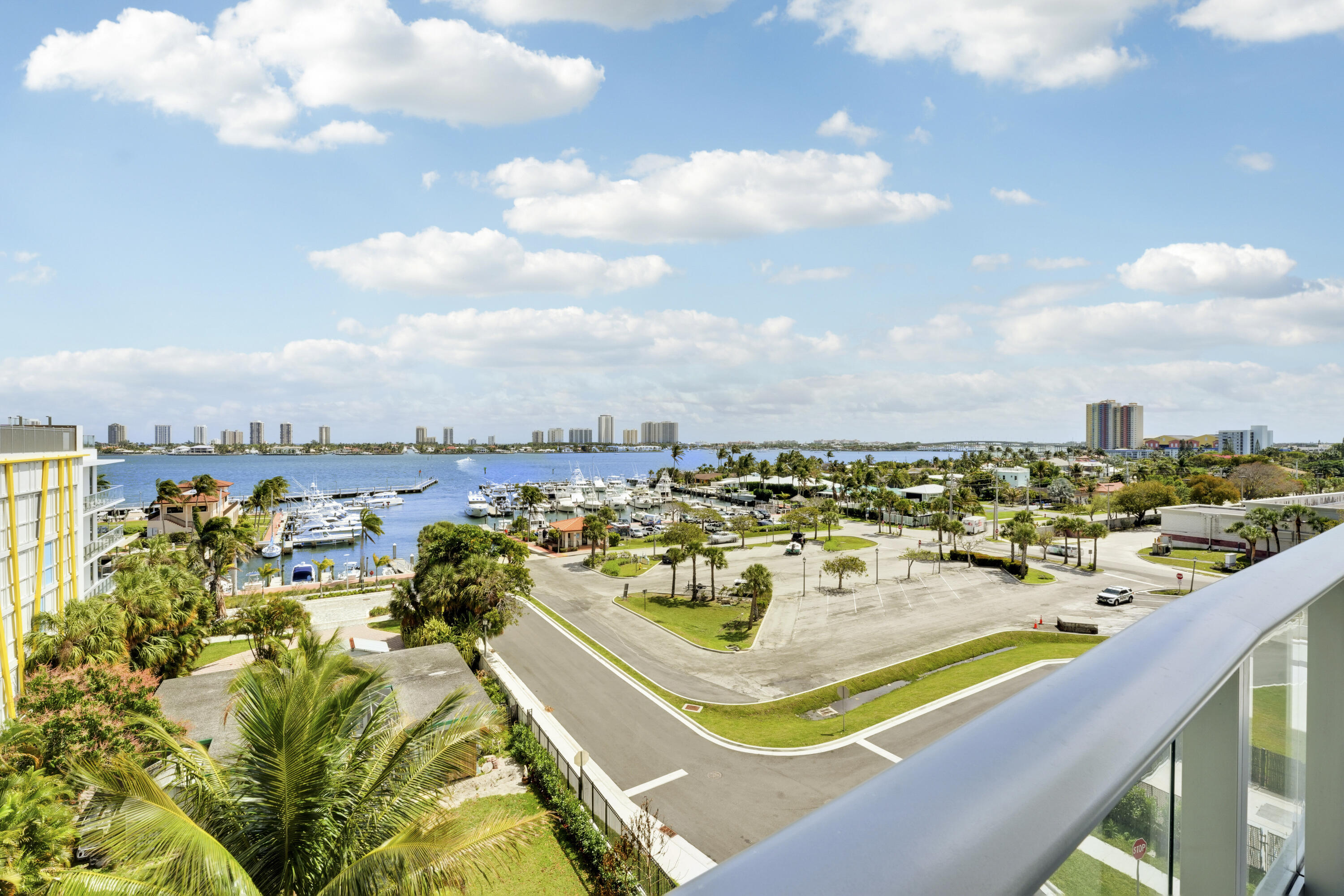 NAUTILUS 220 CONDO - Residential Lease