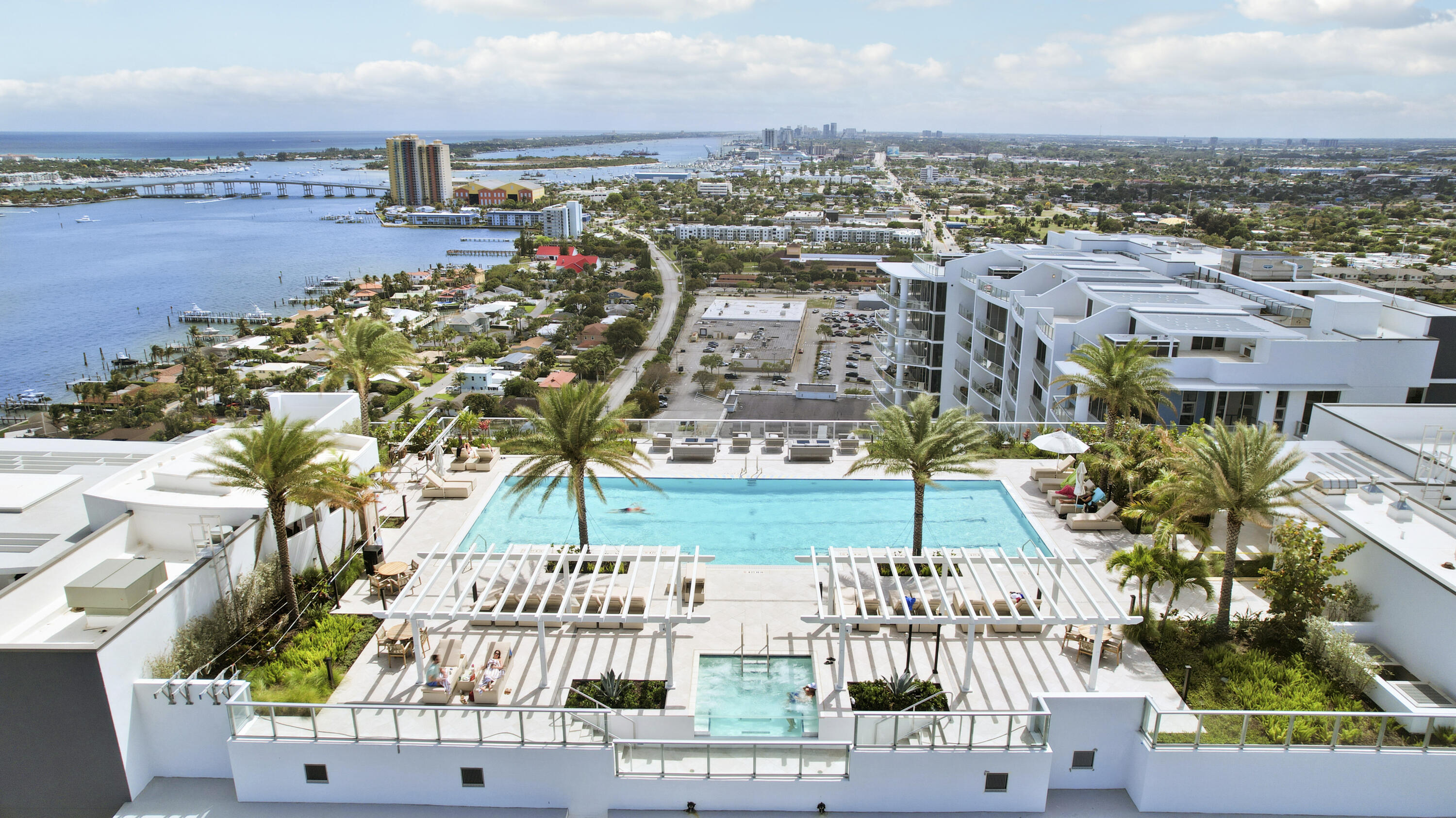 NAUTILUS 220 CONDO - Residential Lease