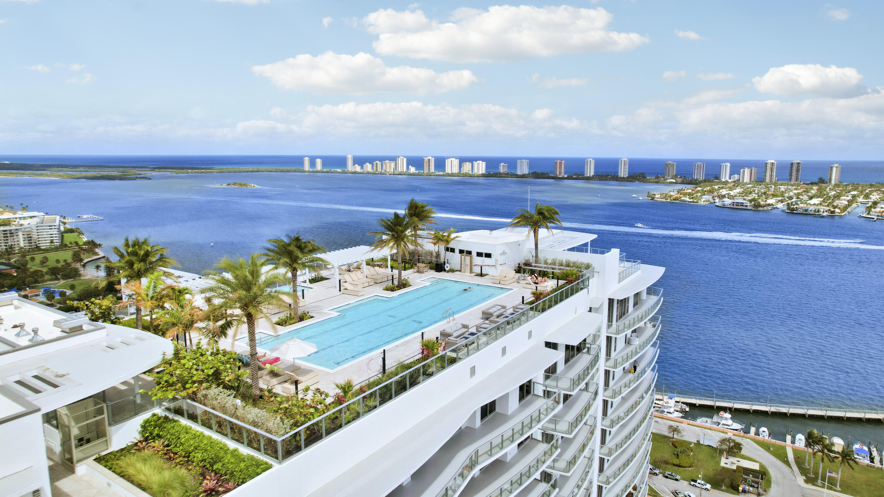 View photos, virtual tours, details... 220 Lake Shore Drive 612