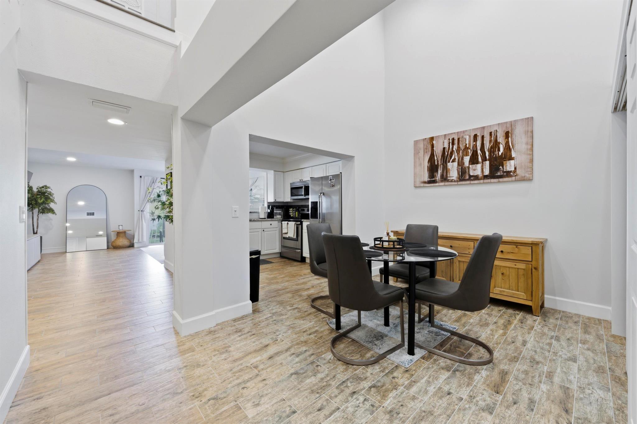 CASTLEWOOD TOWN VILLAS CO - Residential