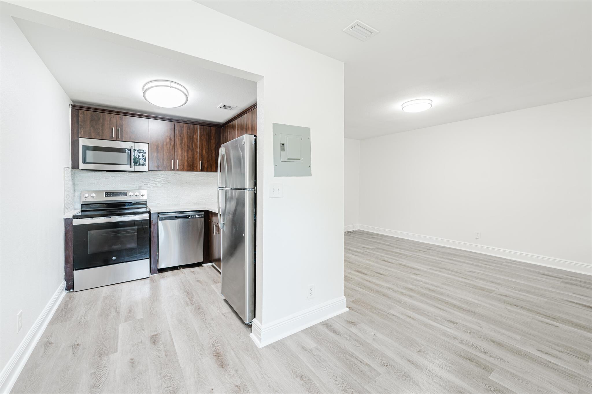 Meadow Reach - Residential Lease