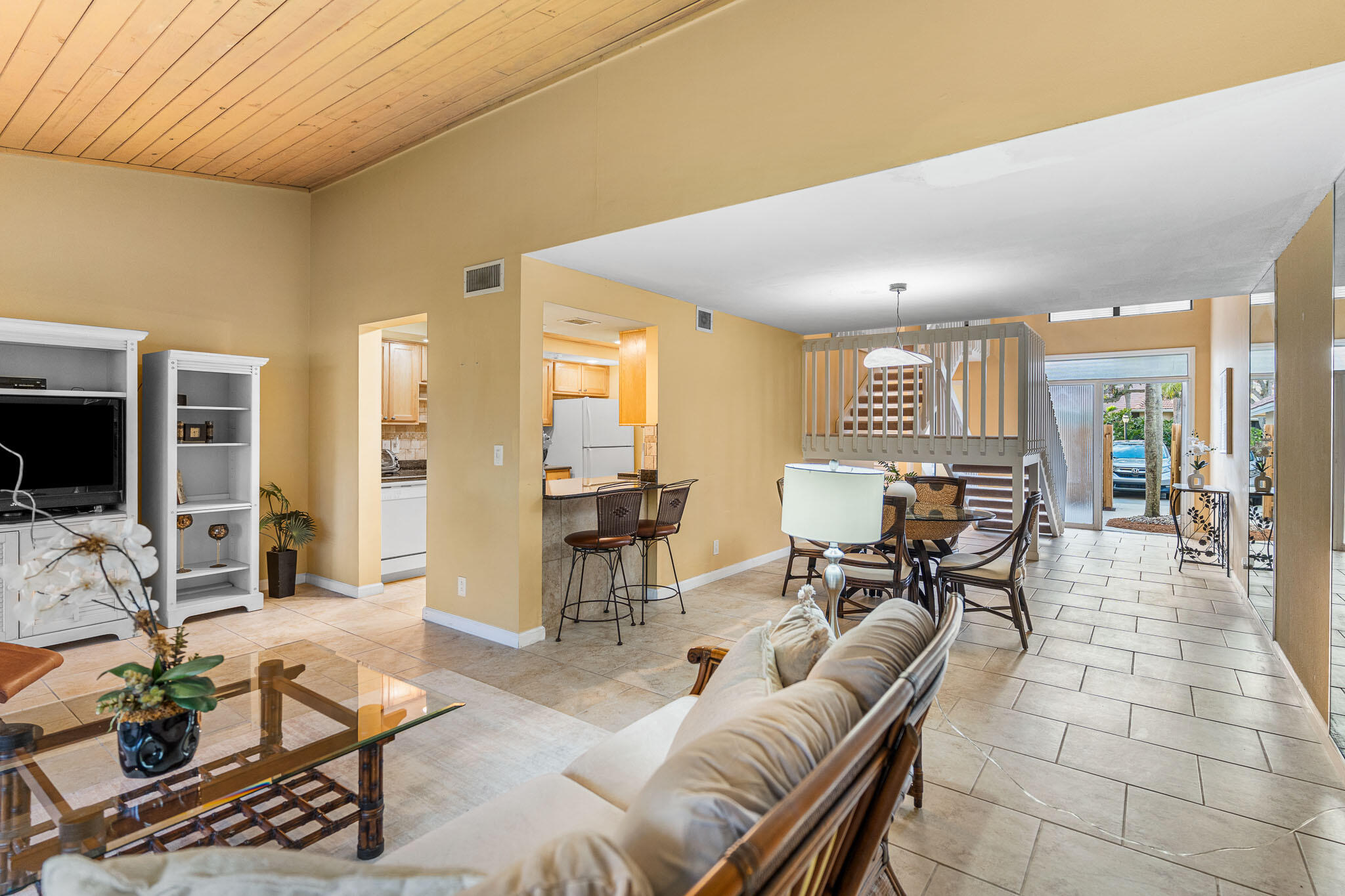 PGA PATIO HOMES - Residential Lease