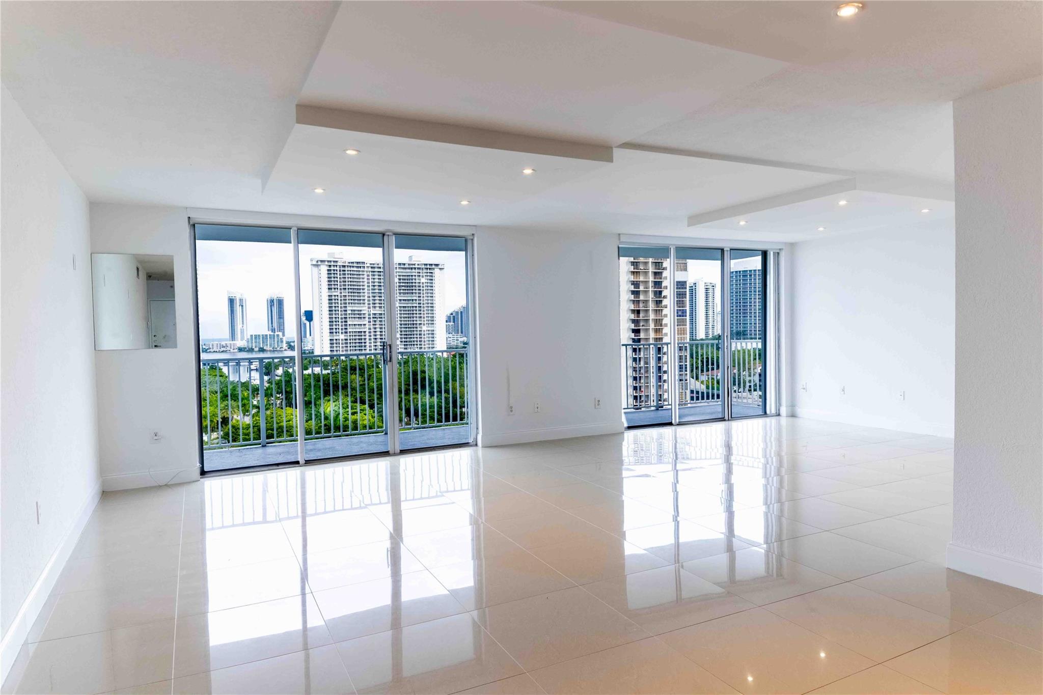 ADMIRALS PORT CONDO - Residential Lease