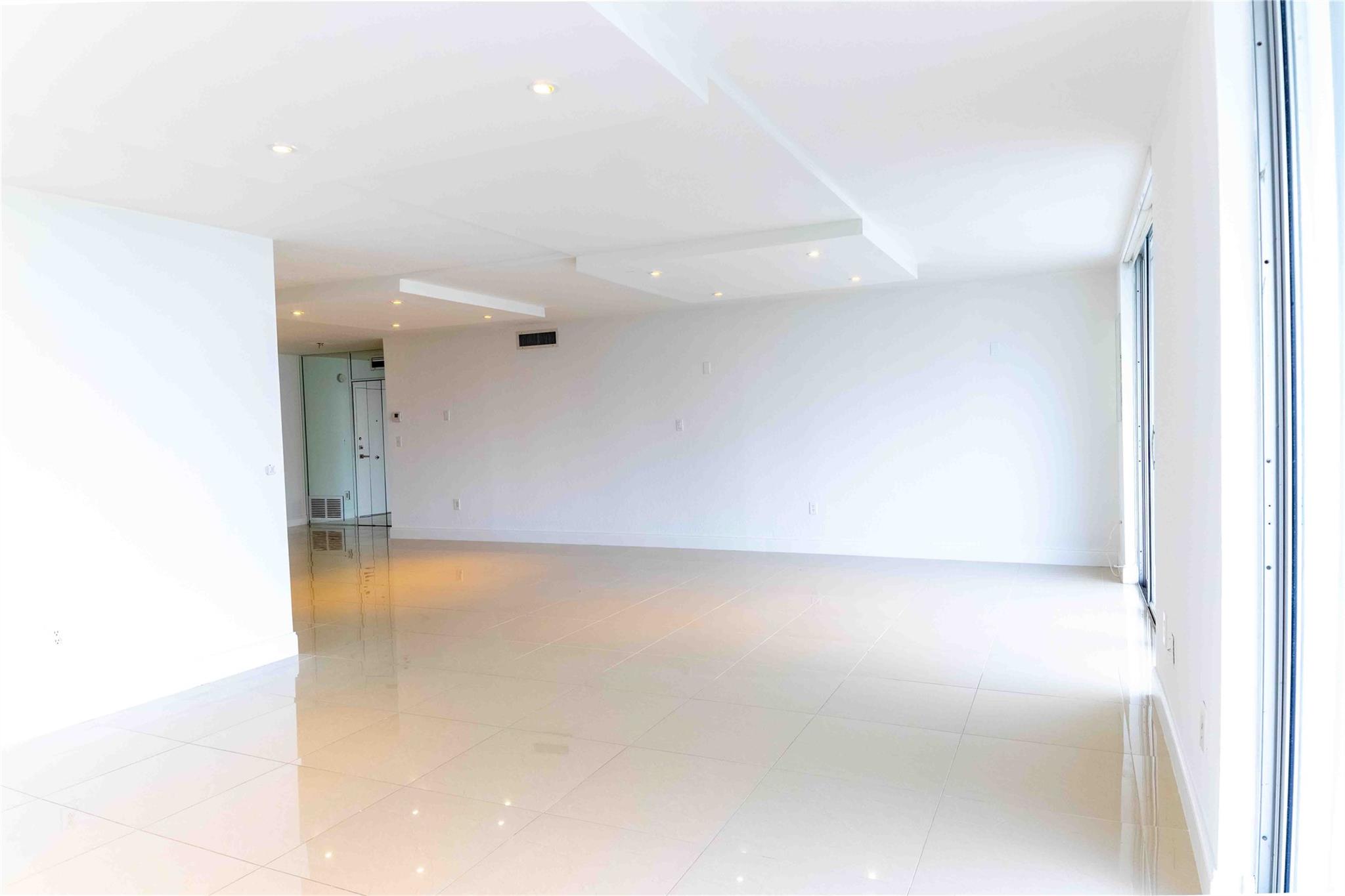 ADMIRALS PORT CONDO - Residential Lease