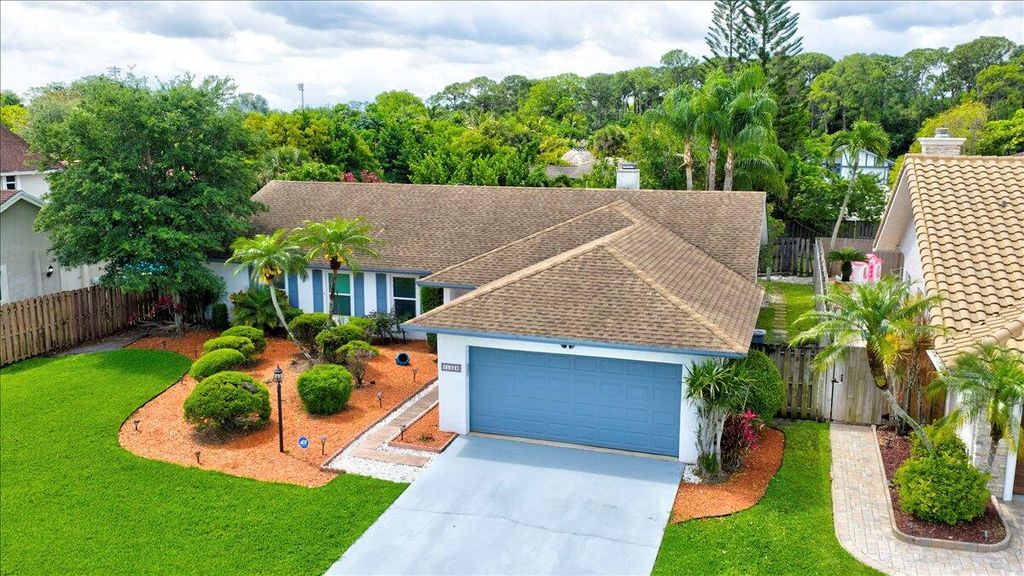 Photo of 11324 Little Bear Drive, Boca Raton, FL 33428 (MLS # B26022424)