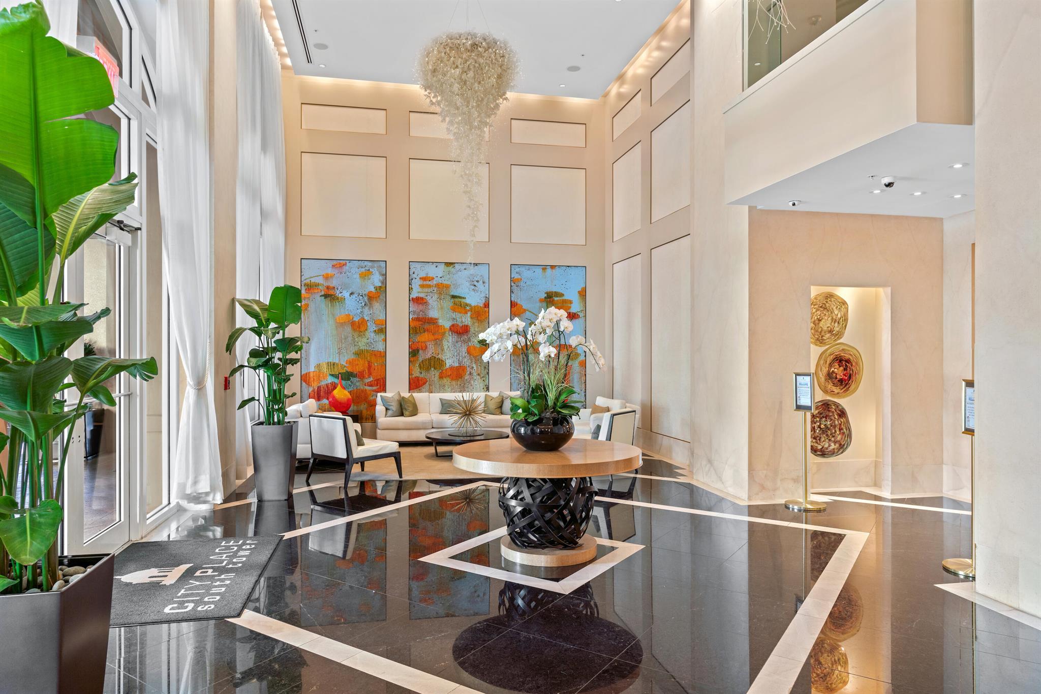 CITYPLACE SOUTH TOWER CON - Residential