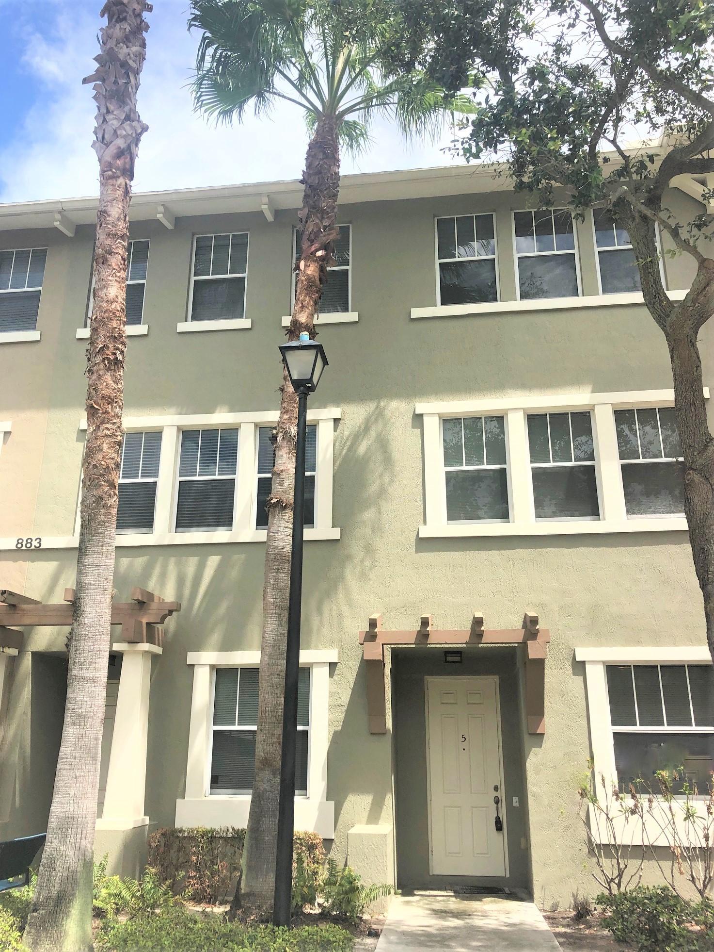 CITYSIDE CONDO - Residential