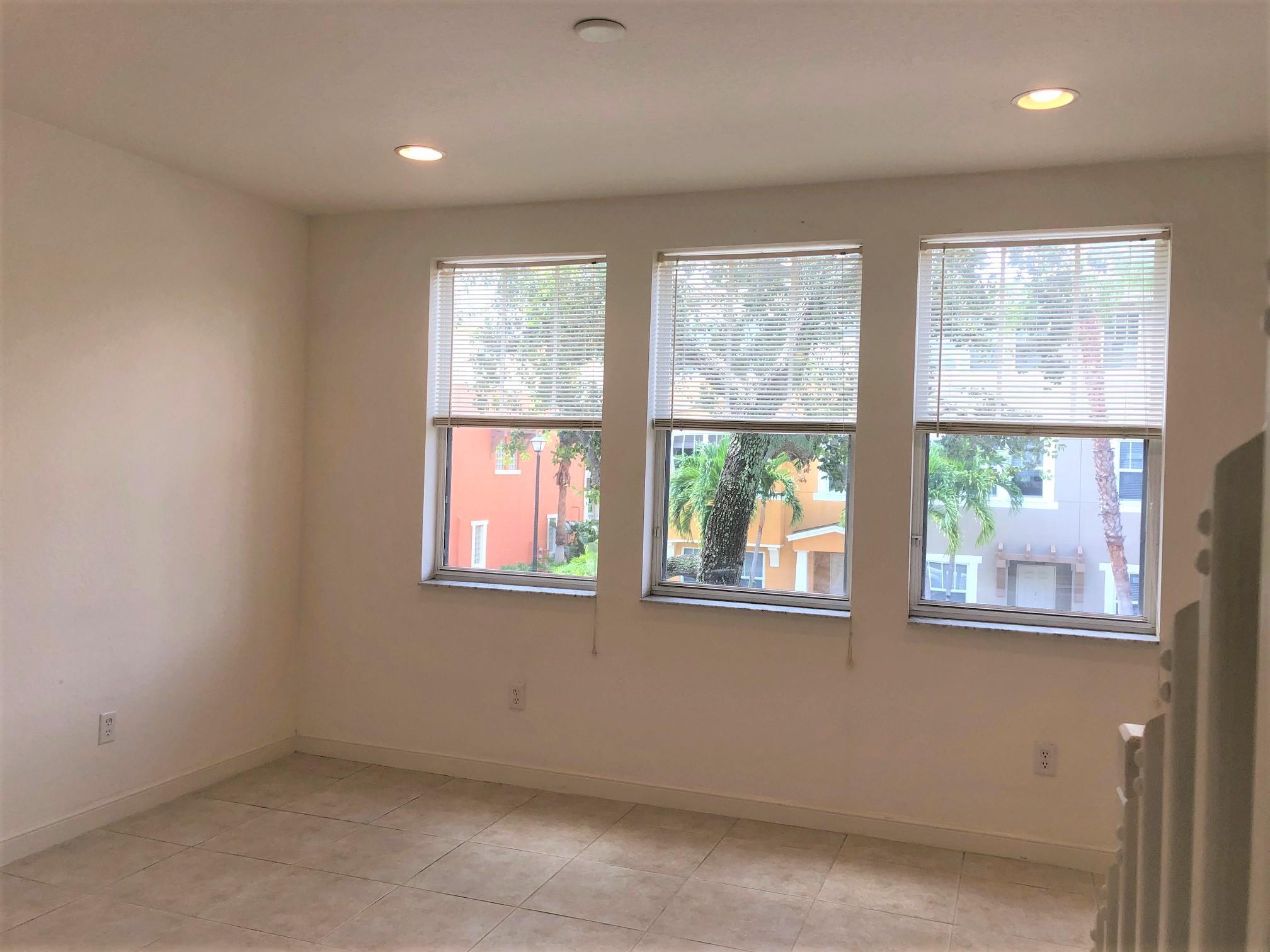 CITYSIDE CONDO - Residential