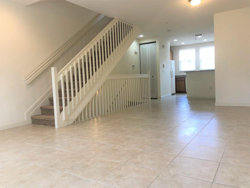 Photo of 883 Millbrae Court #5, West Palm Beach, FL 33401 (MLS # B26004530)