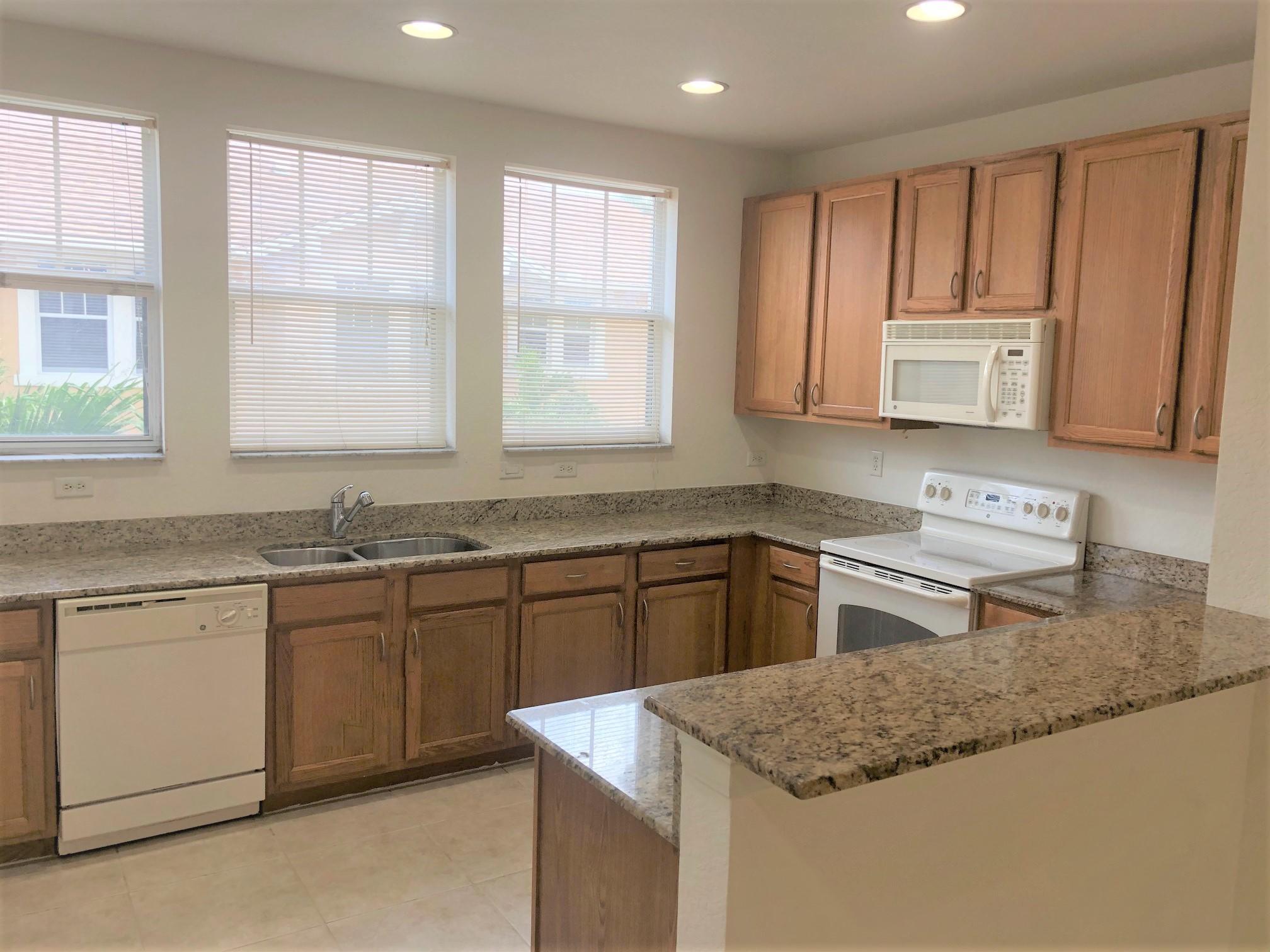 CITYSIDE CONDO - Residential