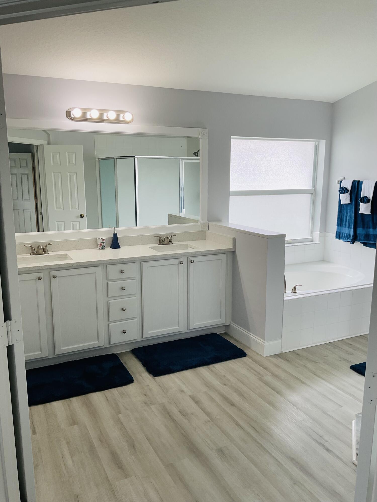PORT ST LUCIE SECTION 21 - Residential Lease