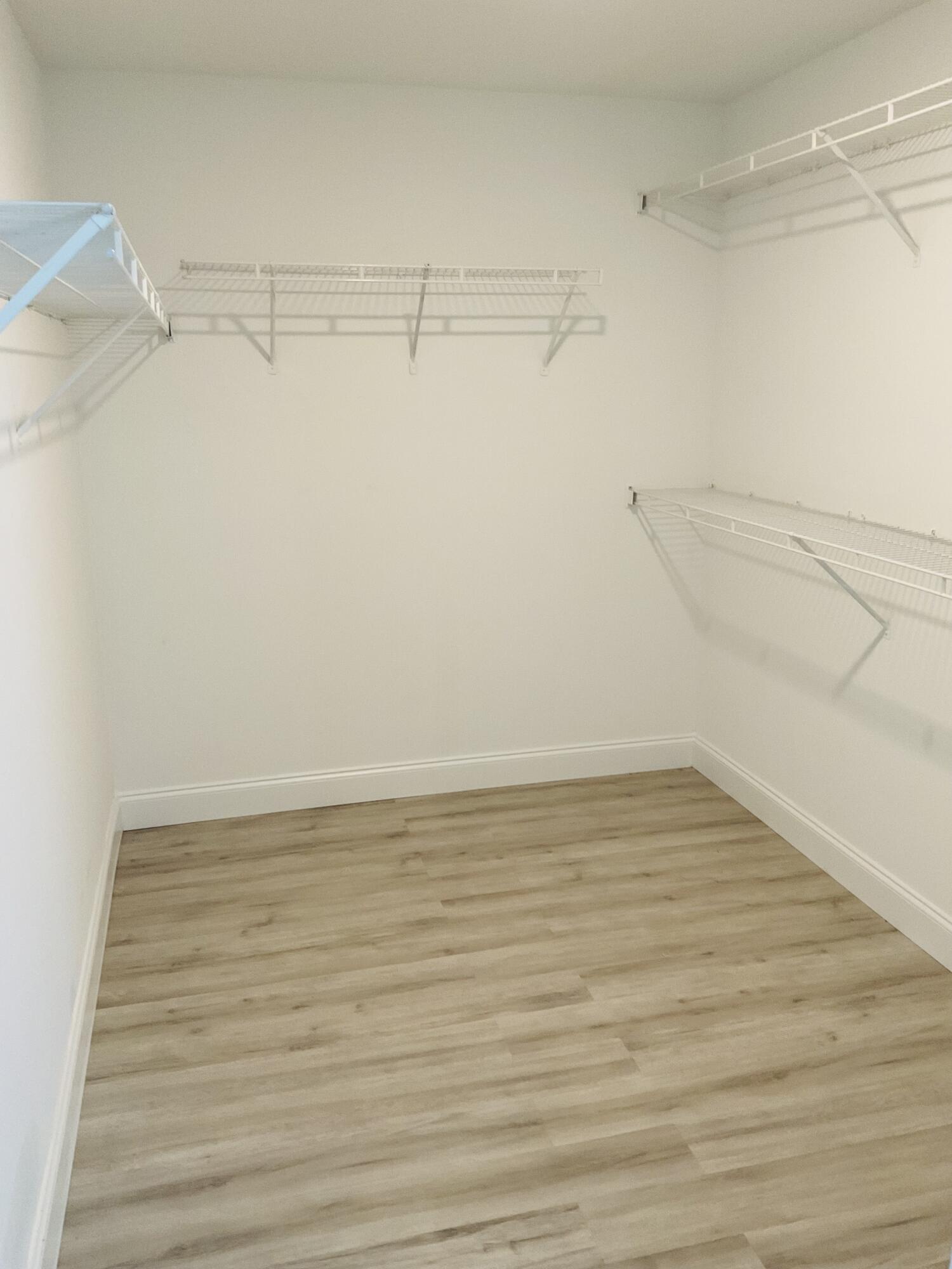 PORT ST LUCIE SECTION 21 - Residential Lease