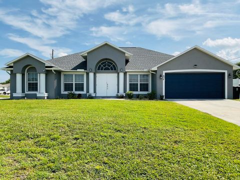 854 SW Paar Drive Port St Lucie FL 34953