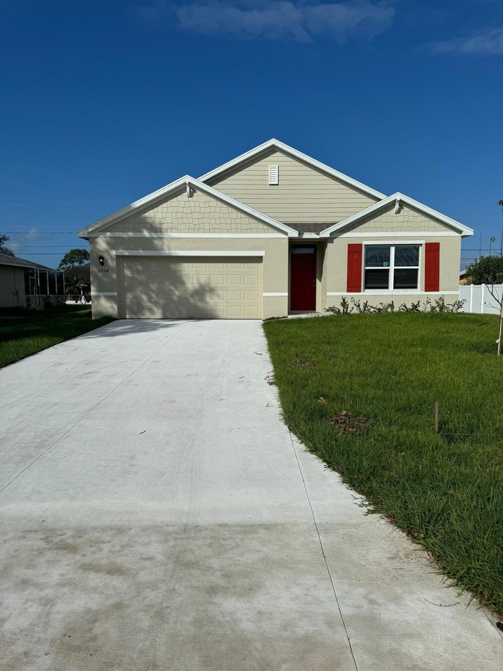 Photo of 6954 NW Hershy Circle, Port Saint Lucie, FL 34983 (MLS # R10985898)
