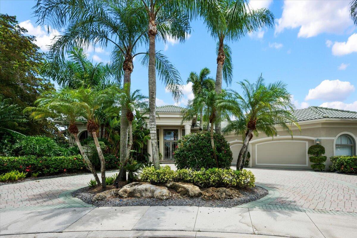 8571 Egret Lakes Lane